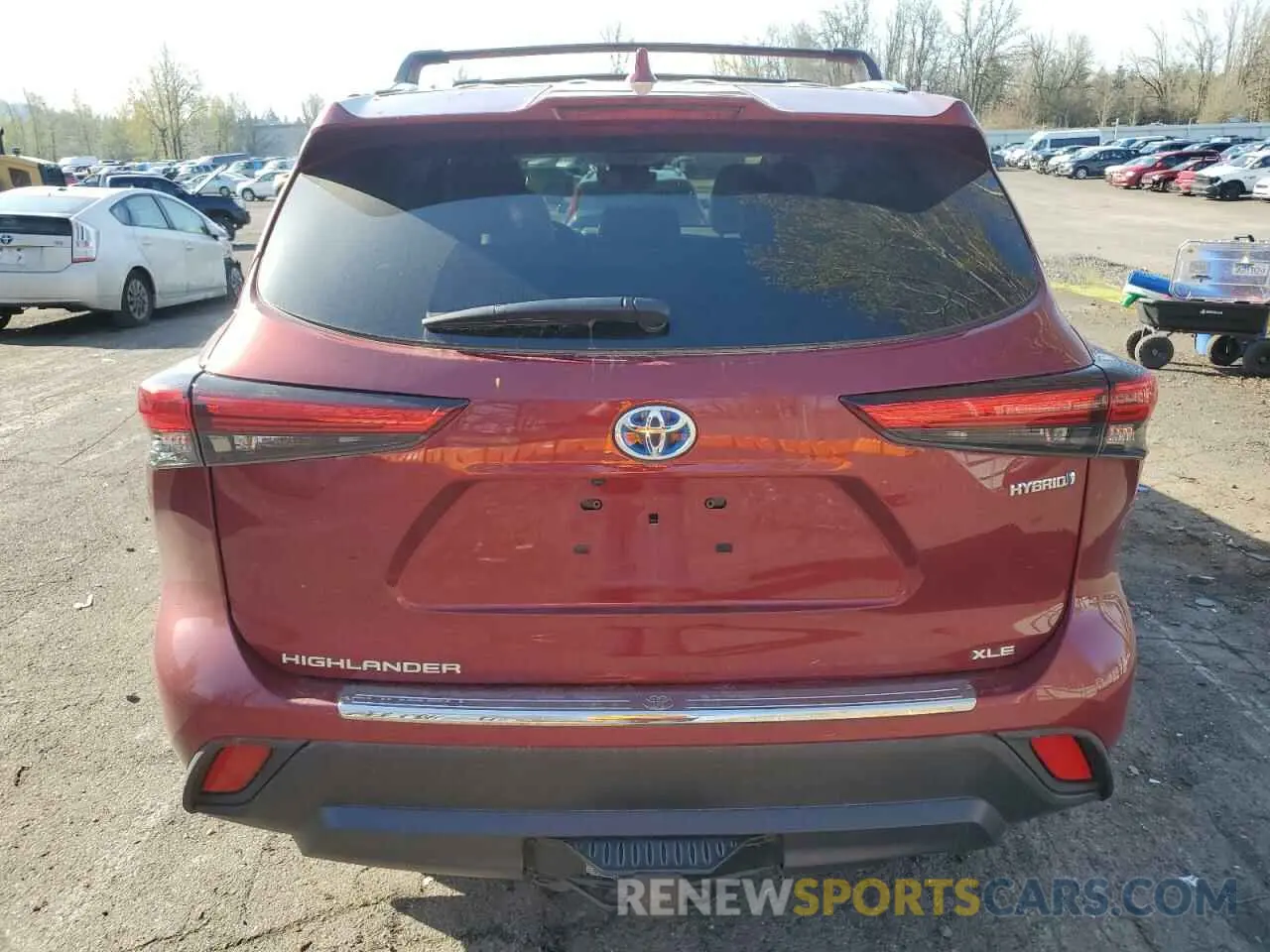 6 Photograph of a damaged car 5TDHBRCH9MS535348 TOYOTA HIGHLANDER 2021