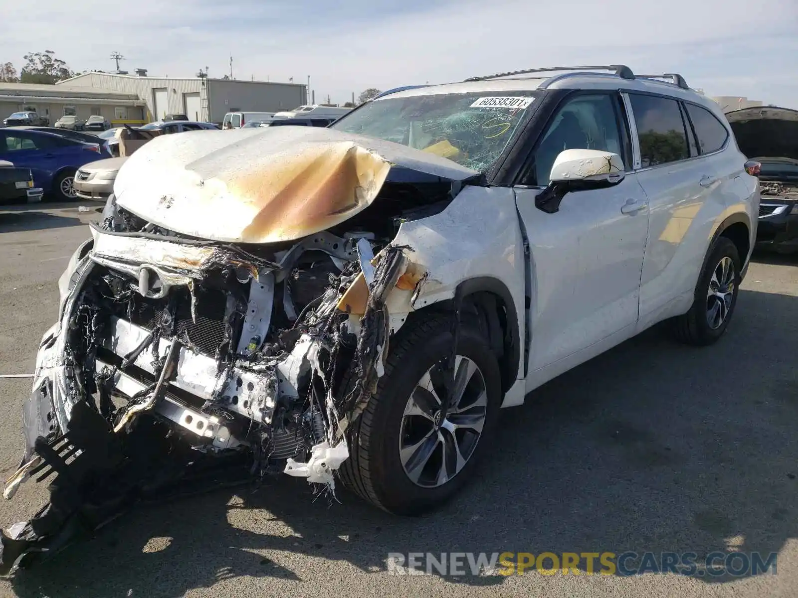 2 Photograph of a damaged car 5TDHZRAH1MS034937 TOYOTA HIGHLANDER 2021