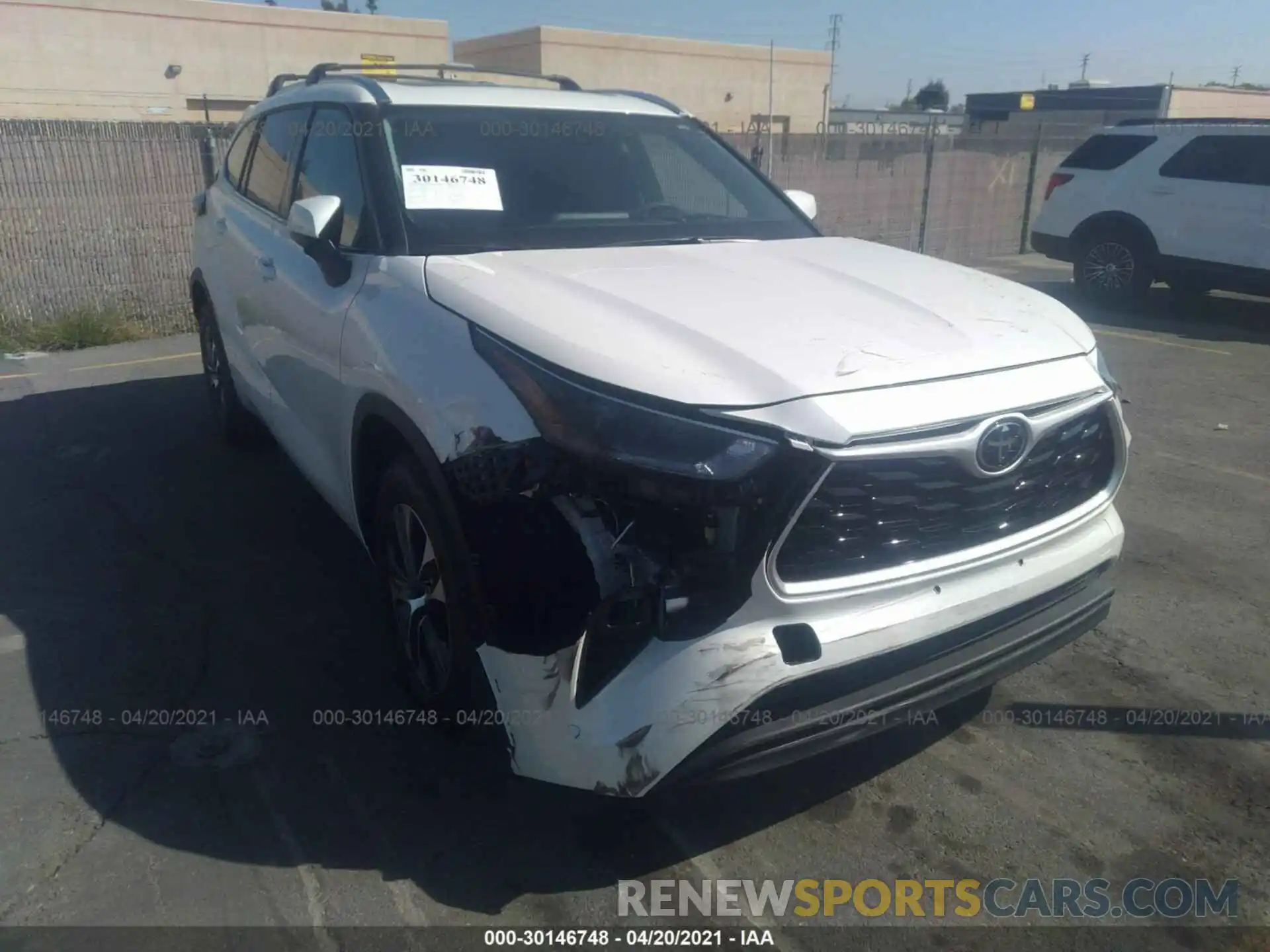 1 Photograph of a damaged car 5TDHZRAH1MS521460 TOYOTA HIGHLANDER 2021