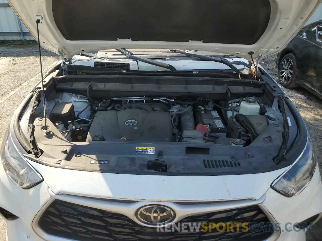 12 Photograph of a damaged car 5TDHZRAH4MS514440 TOYOTA HIGHLANDER 2021