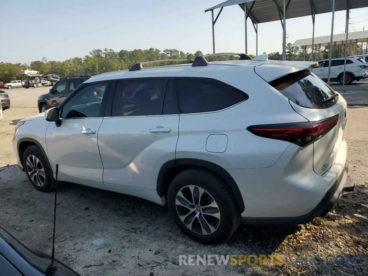 2 Photograph of a damaged car 5TDHZRAH4MS514440 TOYOTA HIGHLANDER 2021