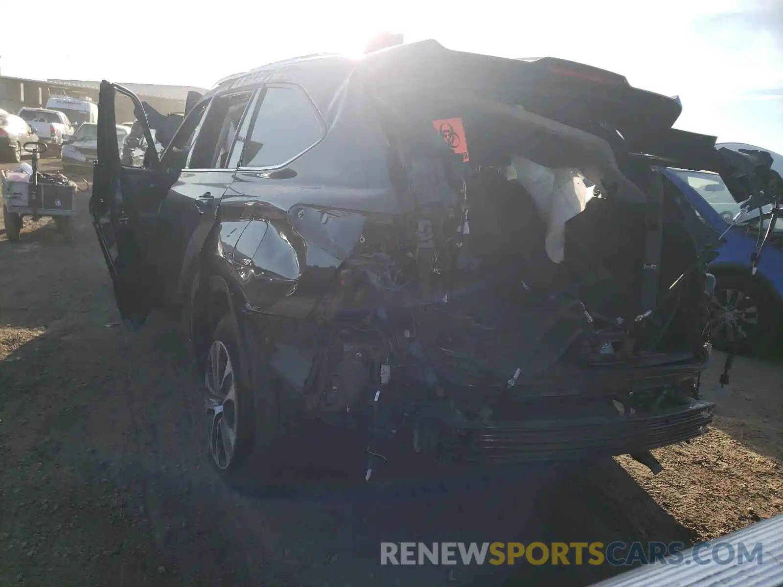 3 Photograph of a damaged car 5TDHZRBH0MS104152 TOYOTA HIGHLANDER 2021