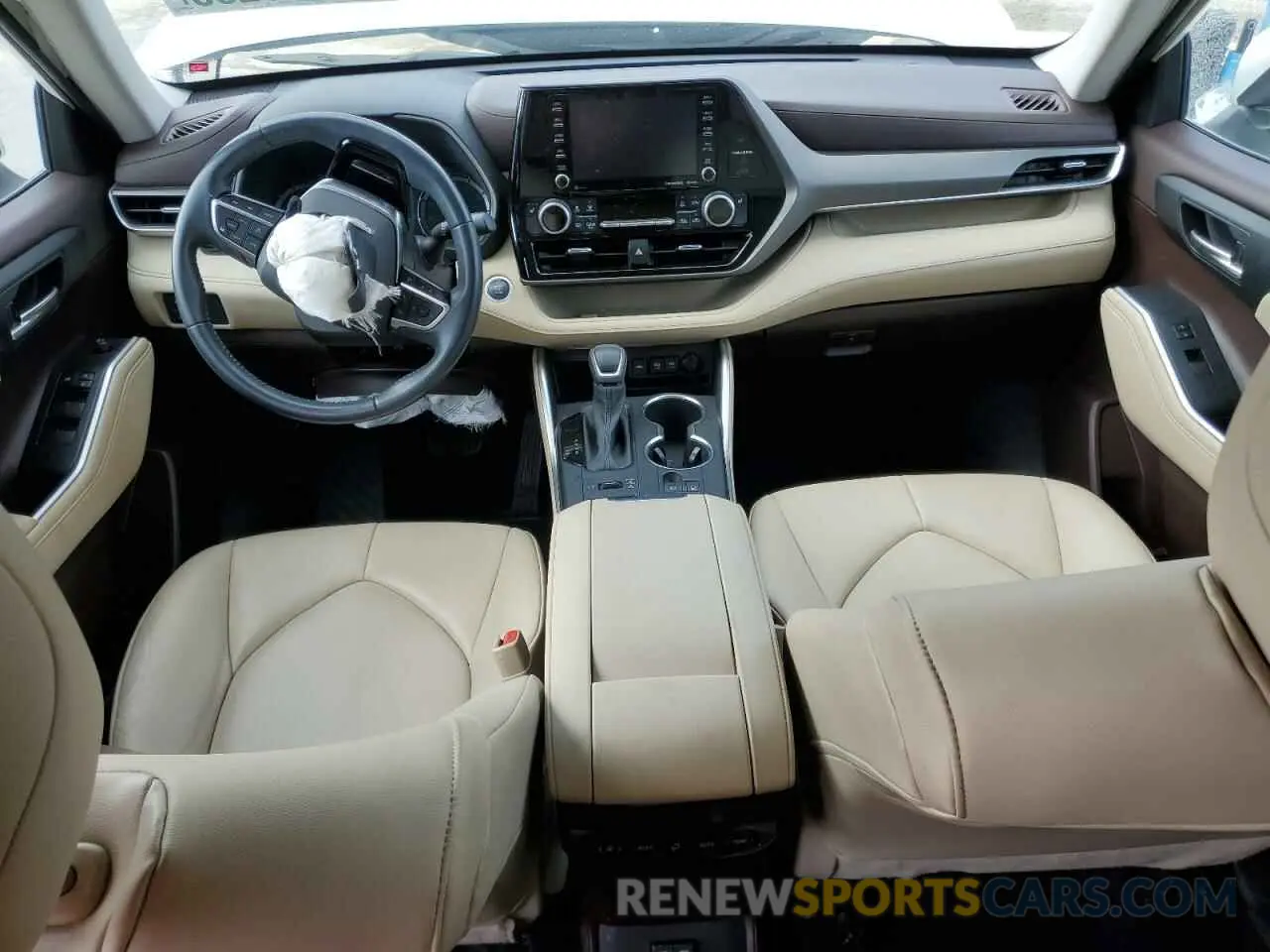 8 Photograph of a damaged car 5TDHZRBH0MS124160 TOYOTA HIGHLANDER 2021