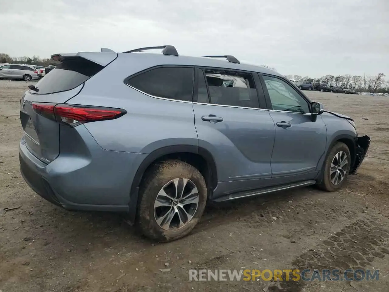 3 Photograph of a damaged car 5TDHZRBH0MS129326 TOYOTA HIGHLANDER 2021
