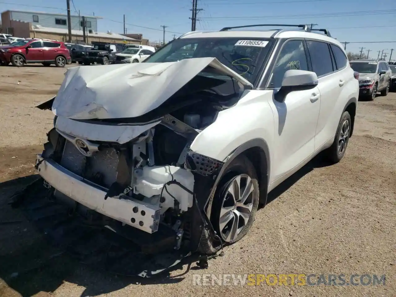 2 Photograph of a damaged car 5TDHZRBH0MS539270 TOYOTA HIGHLANDER 2021