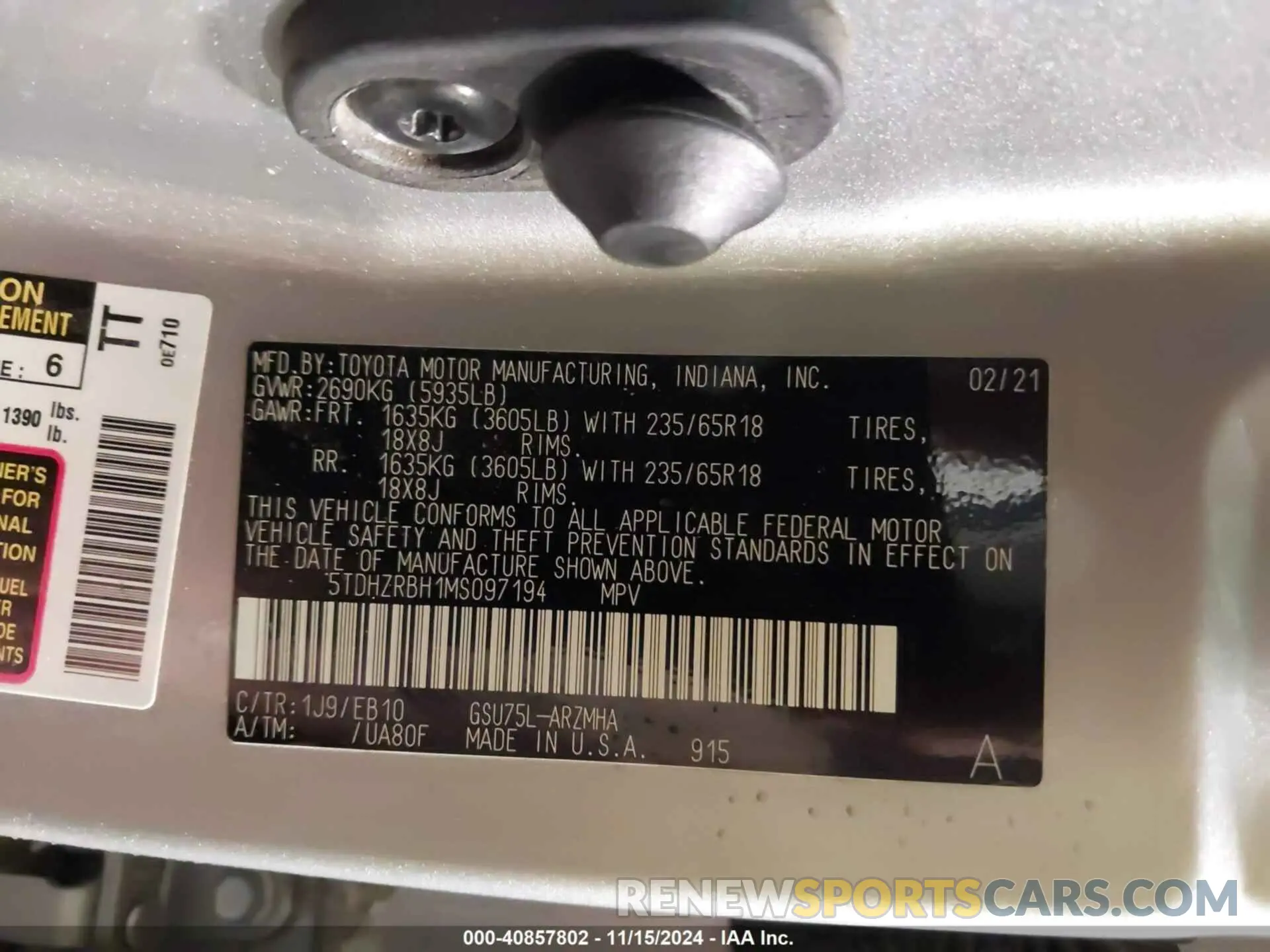 9 Photograph of a damaged car 5TDHZRBH1MS097194 TOYOTA HIGHLANDER 2021