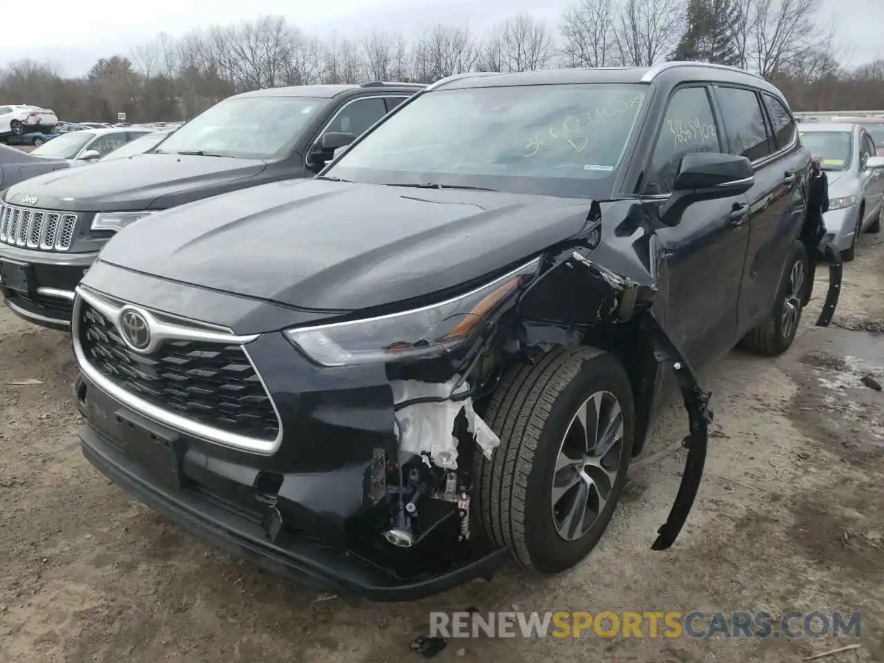 2 Photograph of a damaged car 5TDHZRBH2MS077830 TOYOTA HIGHLANDER 2021