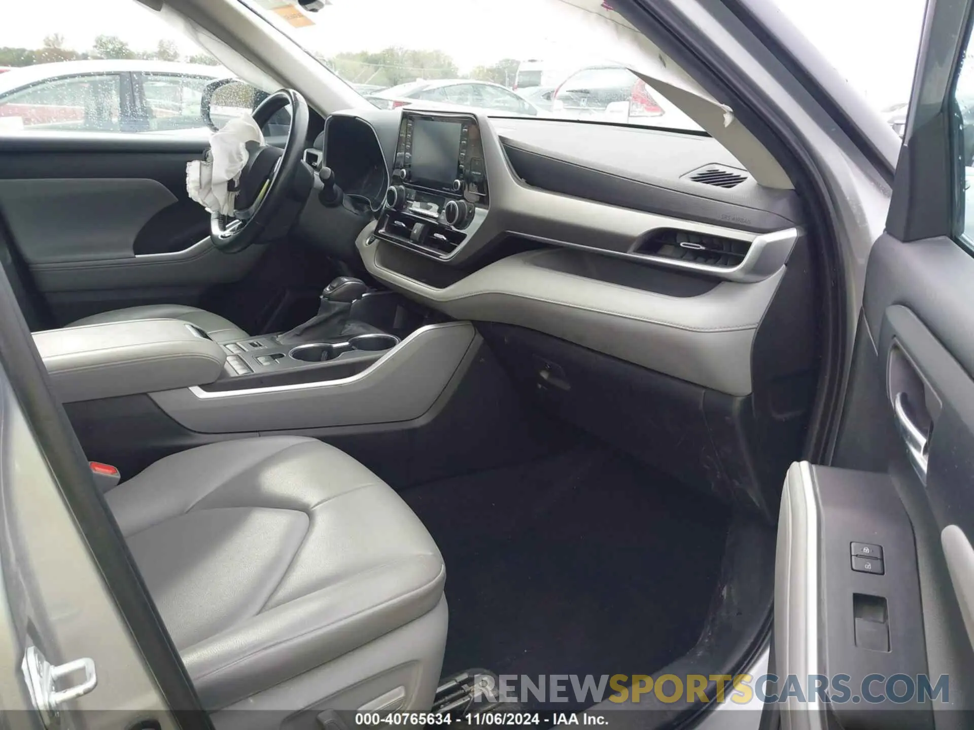 5 Photograph of a damaged car 5TDHZRBH2MS535768 TOYOTA HIGHLANDER 2021