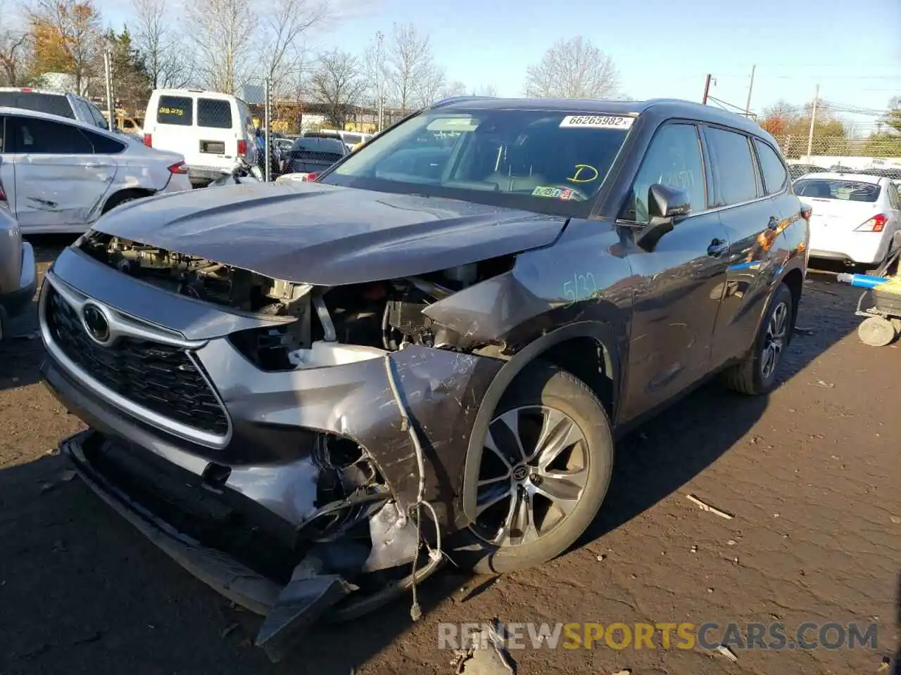 2 Photograph of a damaged car 5TDHZRBH5MS088742 TOYOTA HIGHLANDER 2021