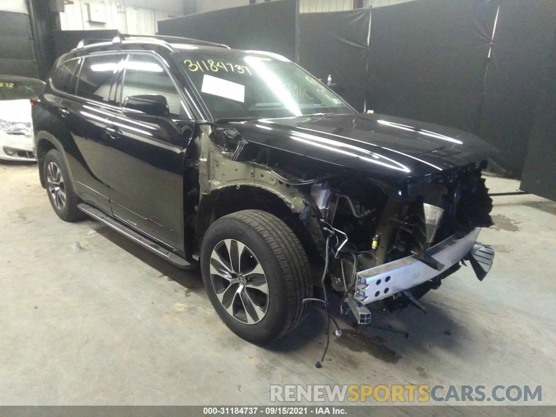 1 Photograph of a damaged car 5TDHZRBH5MS533531 TOYOTA HIGHLANDER 2021