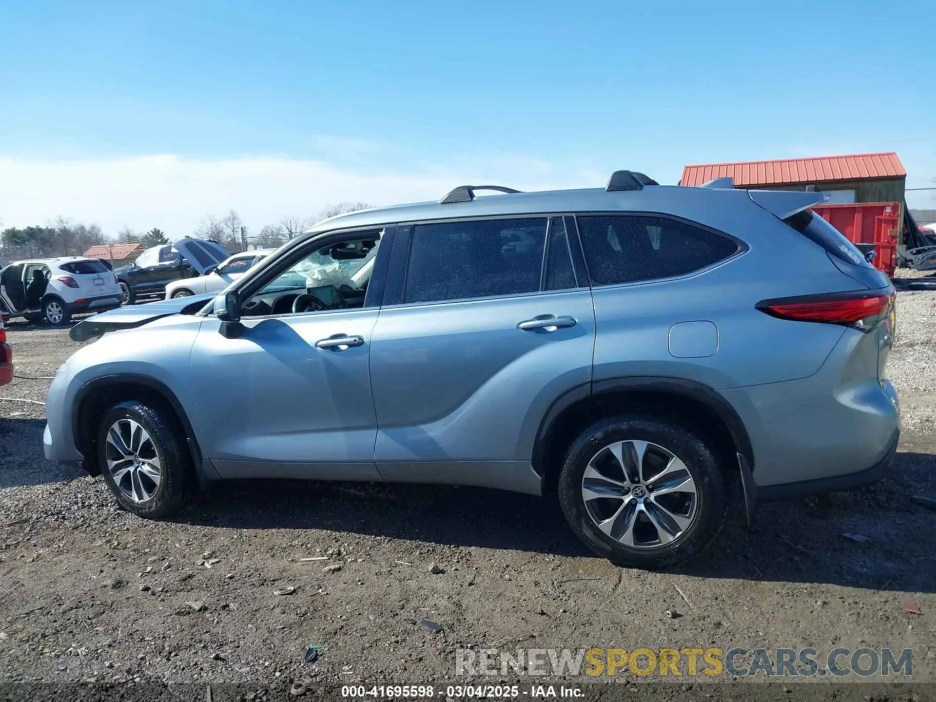 15 Photograph of a damaged car 5TDHZRBH6MS096901 TOYOTA HIGHLANDER 2021