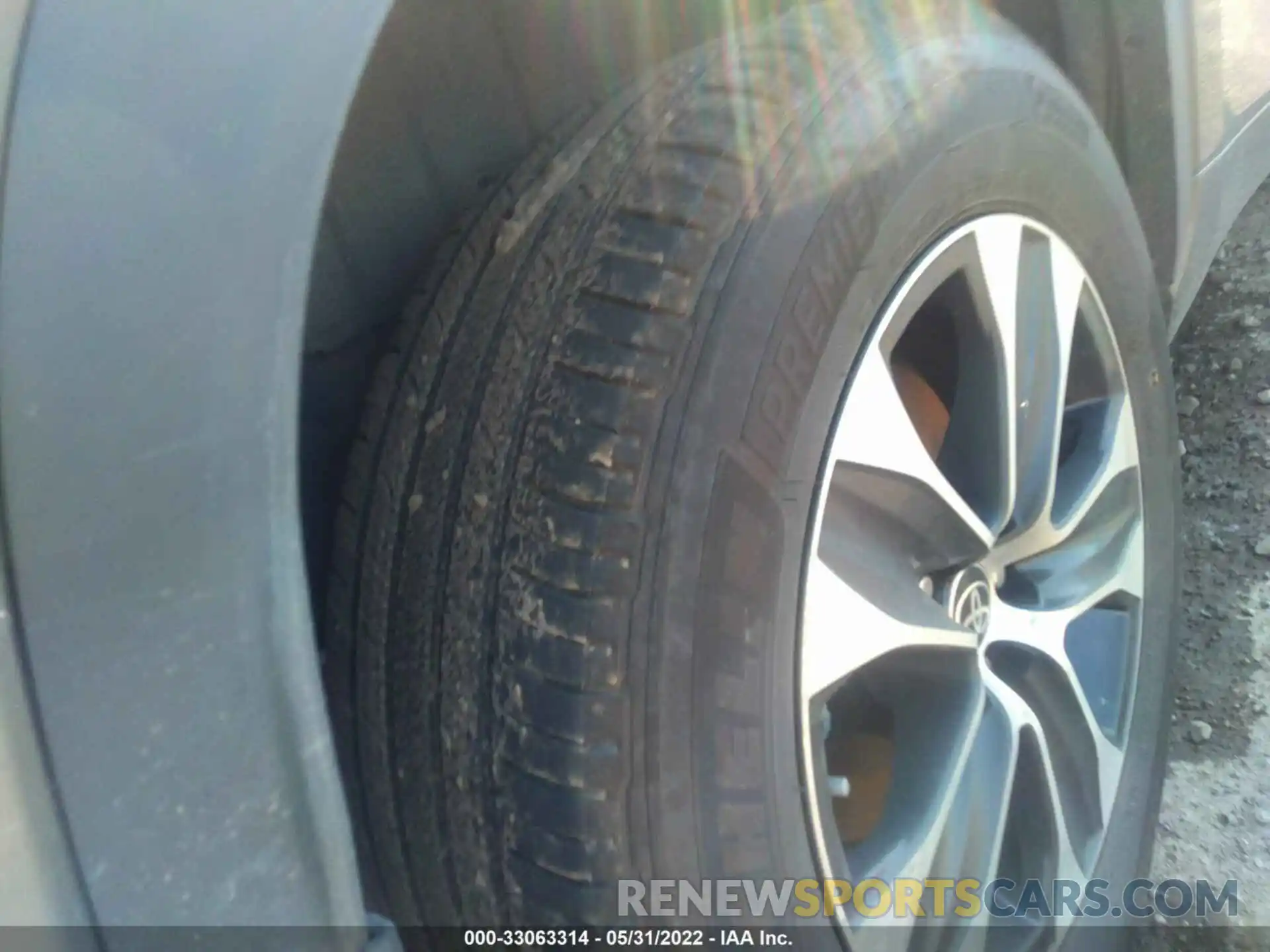 15 Photograph of a damaged car 5TDHZRBH6MS546482 TOYOTA HIGHLANDER 2021