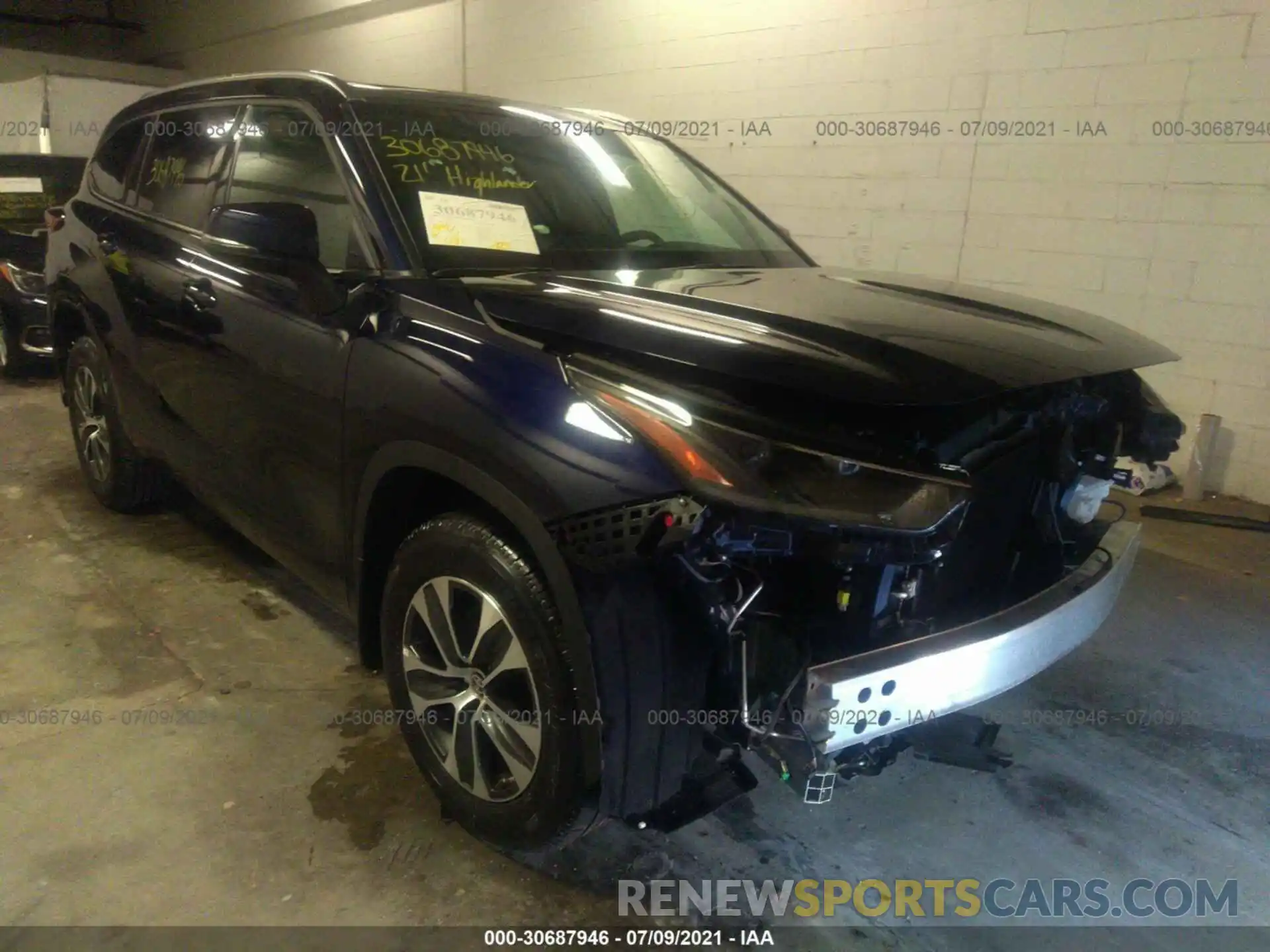 1 Photograph of a damaged car 5TDHZRBH7MS100325 TOYOTA HIGHLANDER 2021