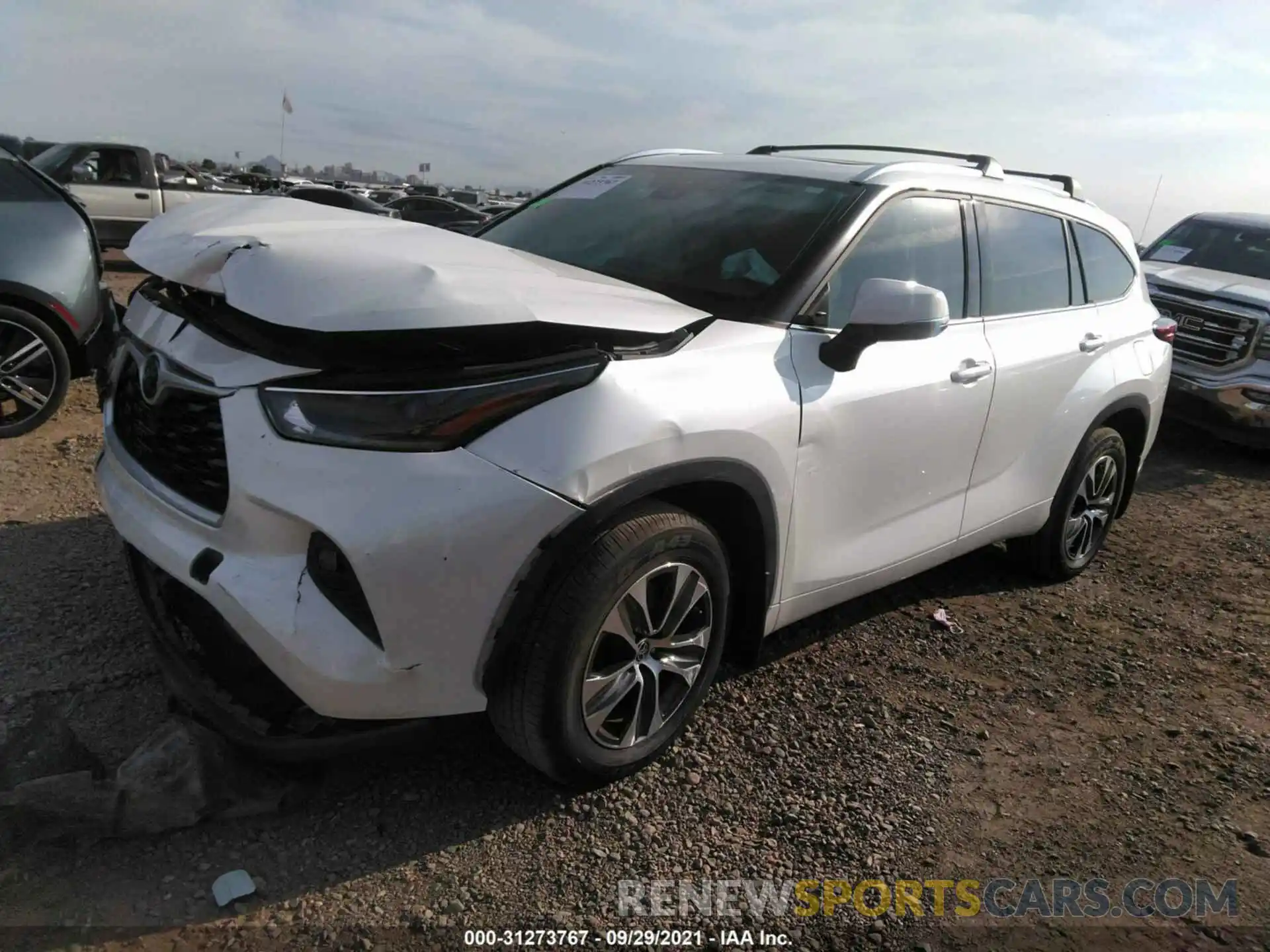 2 Photograph of a damaged car 5TDHZRBH8MS071255 TOYOTA HIGHLANDER 2021