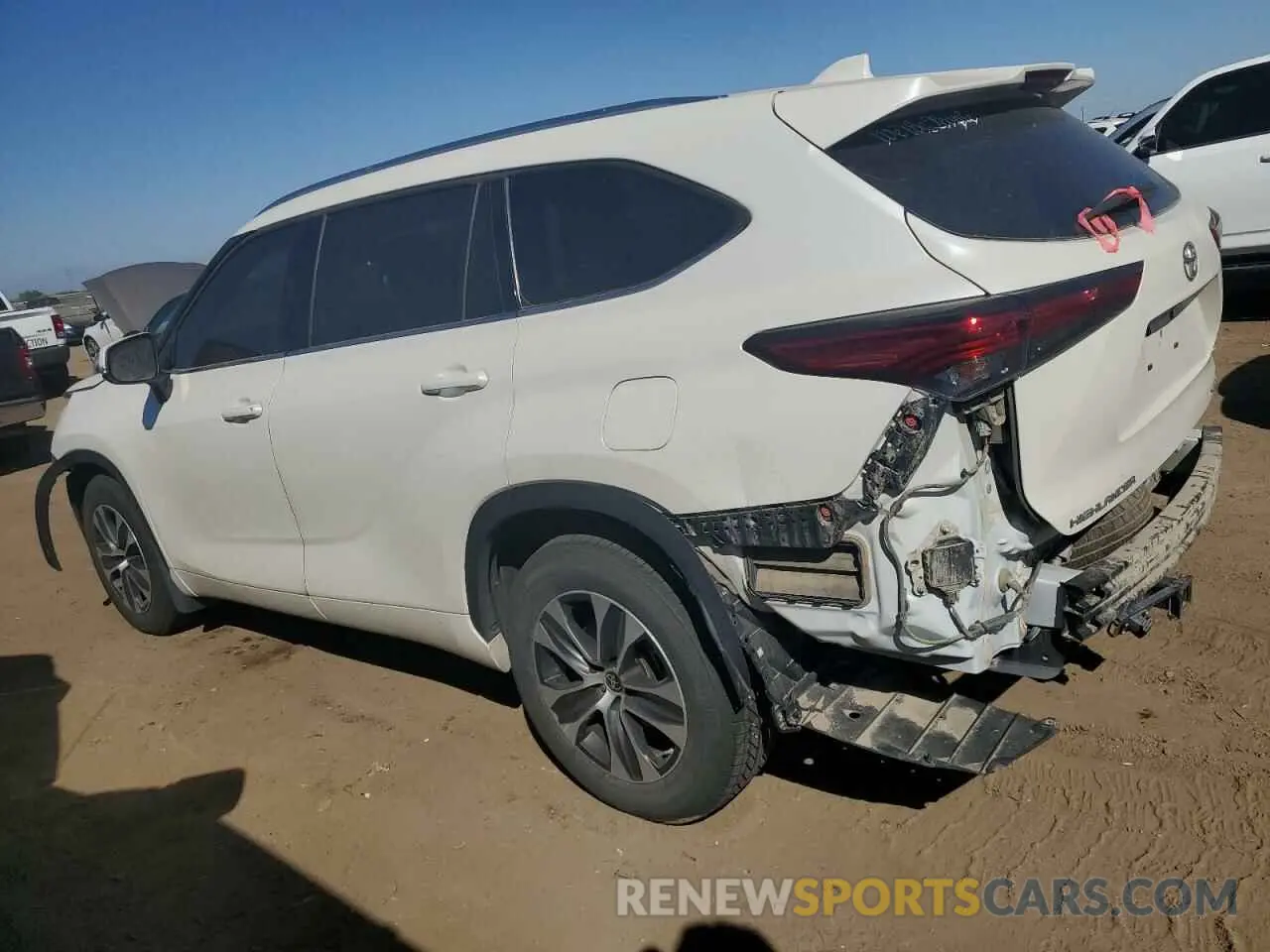 2 Photograph of a damaged car 5TDHZRBH8MS080831 TOYOTA HIGHLANDER 2021