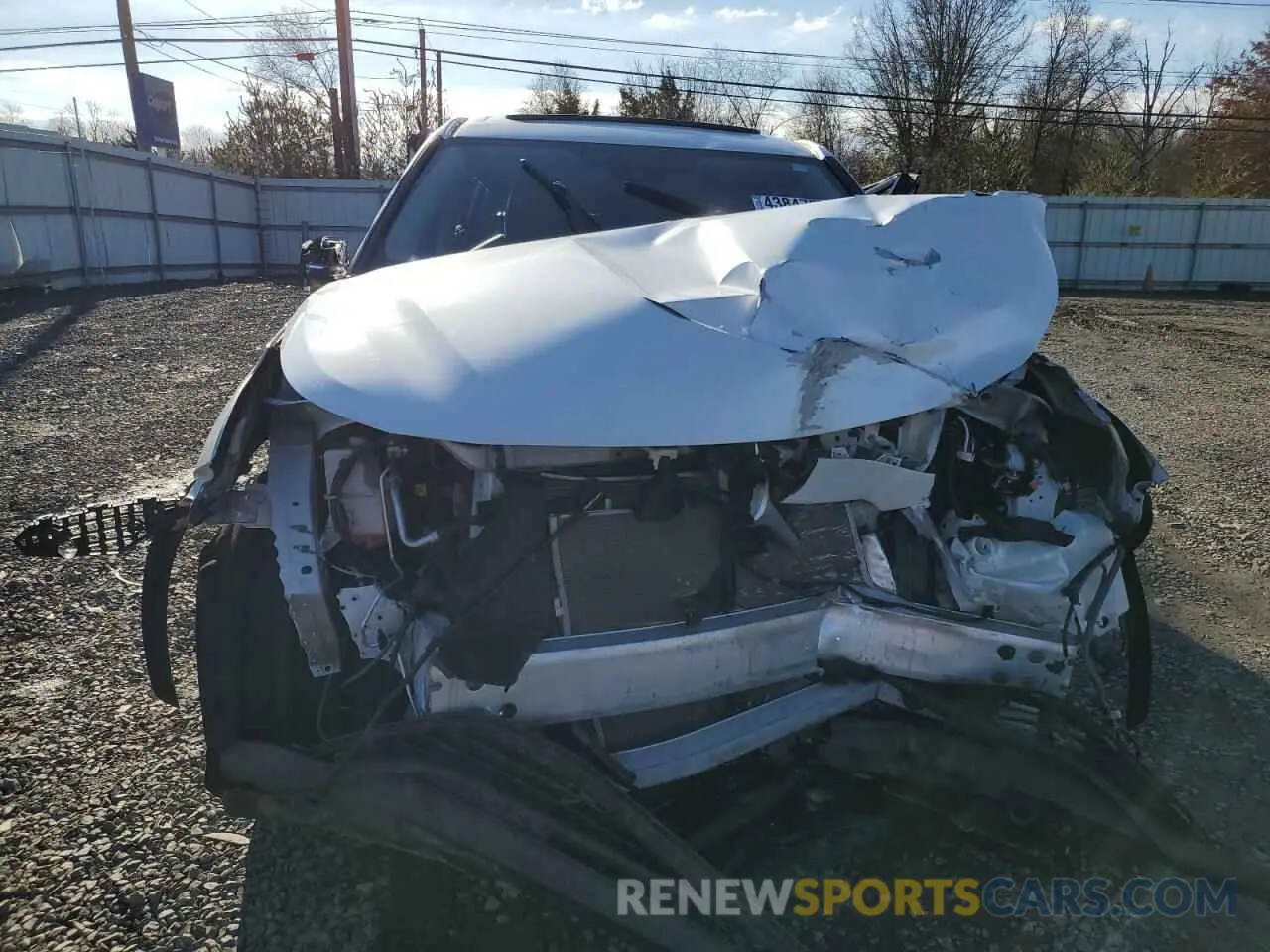 5 Photograph of a damaged car 5TDHZRBH9MS104358 TOYOTA HIGHLANDER 2021