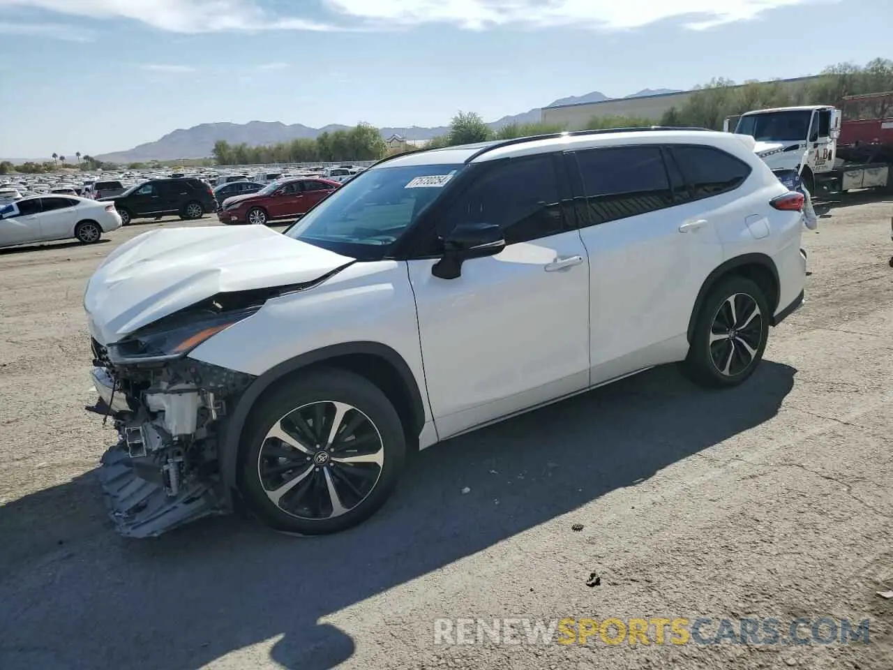 1 Photograph of a damaged car 5TDJZRAH1MS066711 TOYOTA HIGHLANDER 2021
