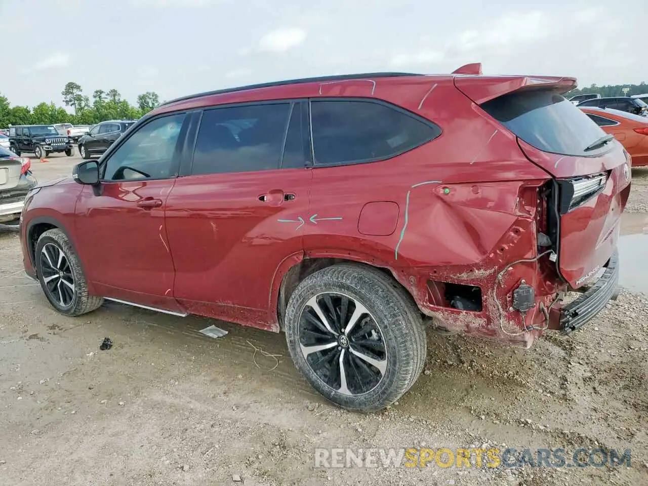 2 Photograph of a damaged car 5TDJZRAH6MS053405 TOYOTA HIGHLANDER 2021