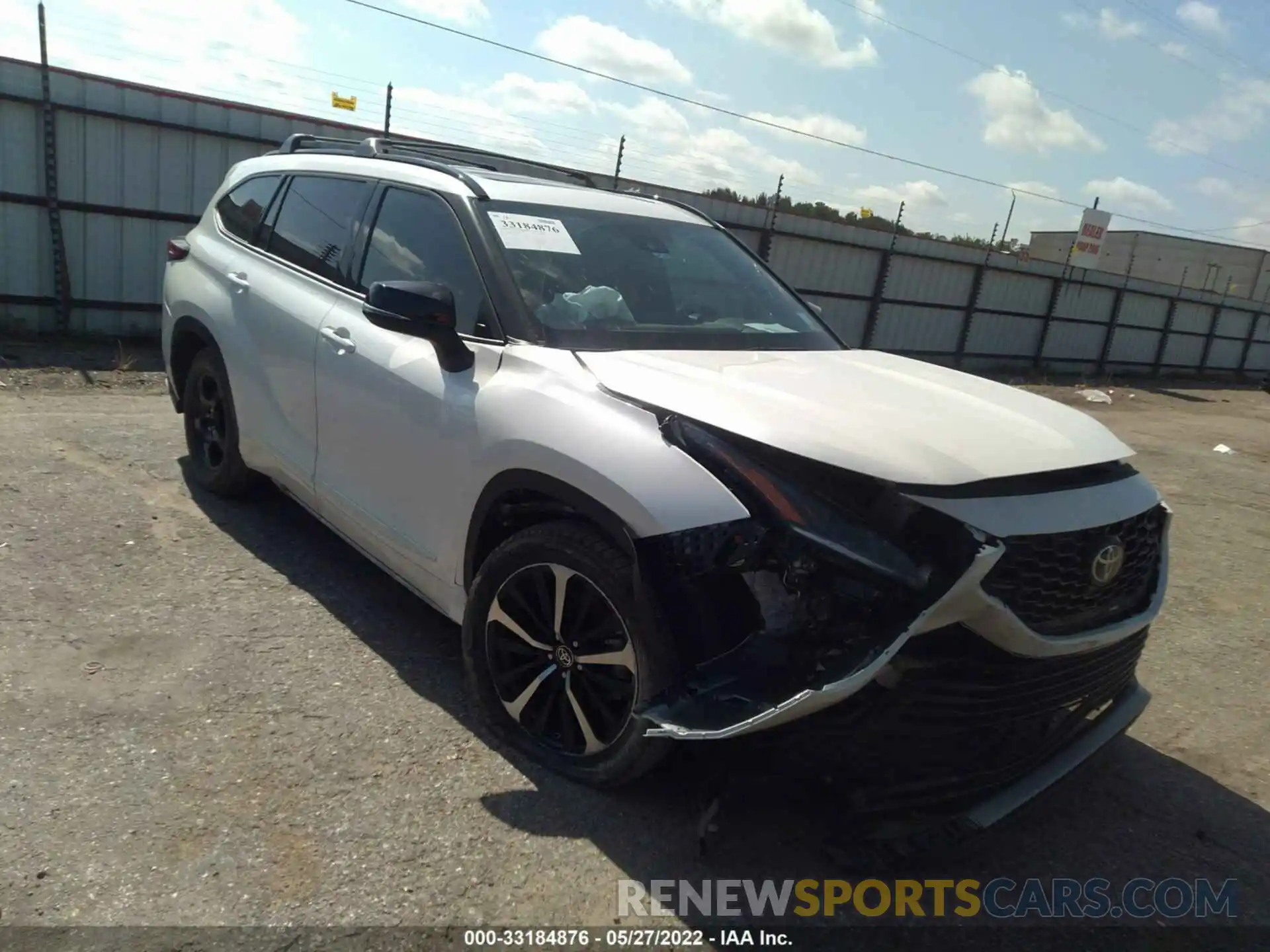 1 Photograph of a damaged car 5TDJZRAH8MS052031 TOYOTA HIGHLANDER 2021