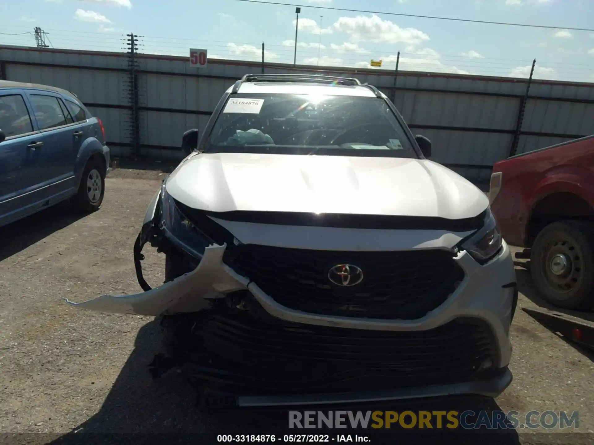 6 Photograph of a damaged car 5TDJZRAH8MS052031 TOYOTA HIGHLANDER 2021