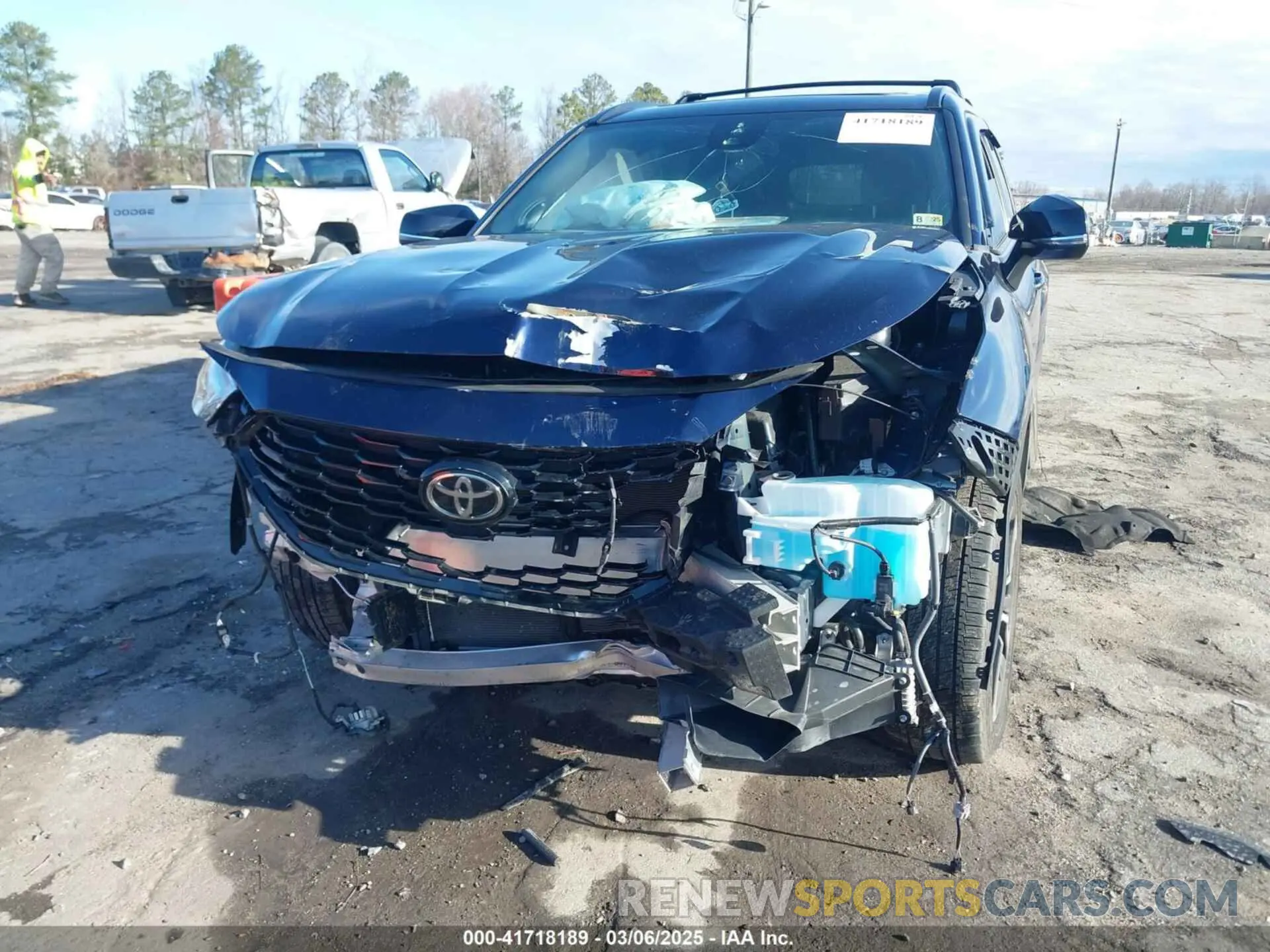 6 Photograph of a damaged car 5TDJZRBH0MS121857 TOYOTA HIGHLANDER 2021