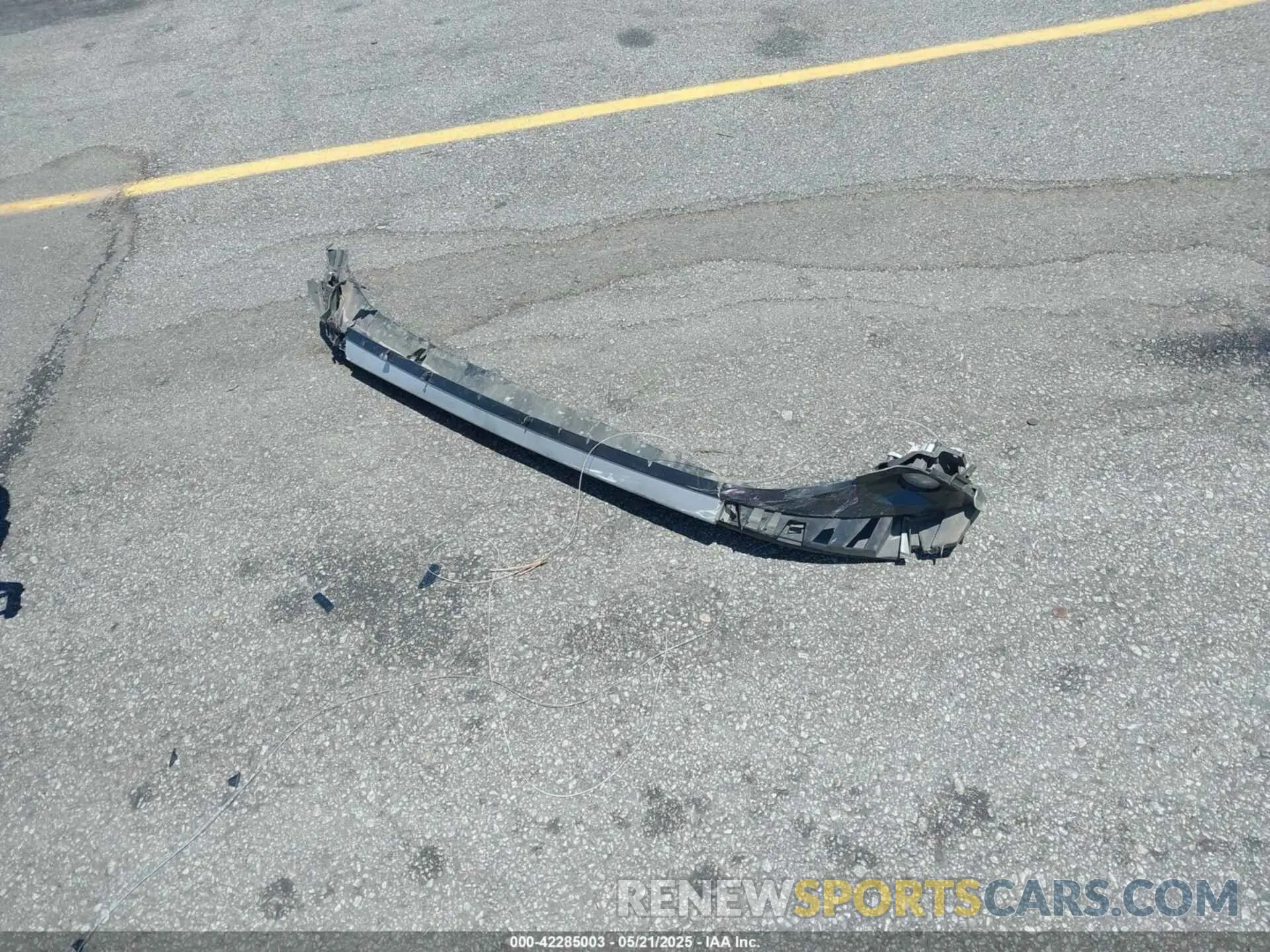 12 Photograph of a damaged car 5TDJZRBH0MS129571 TOYOTA HIGHLANDER 2021