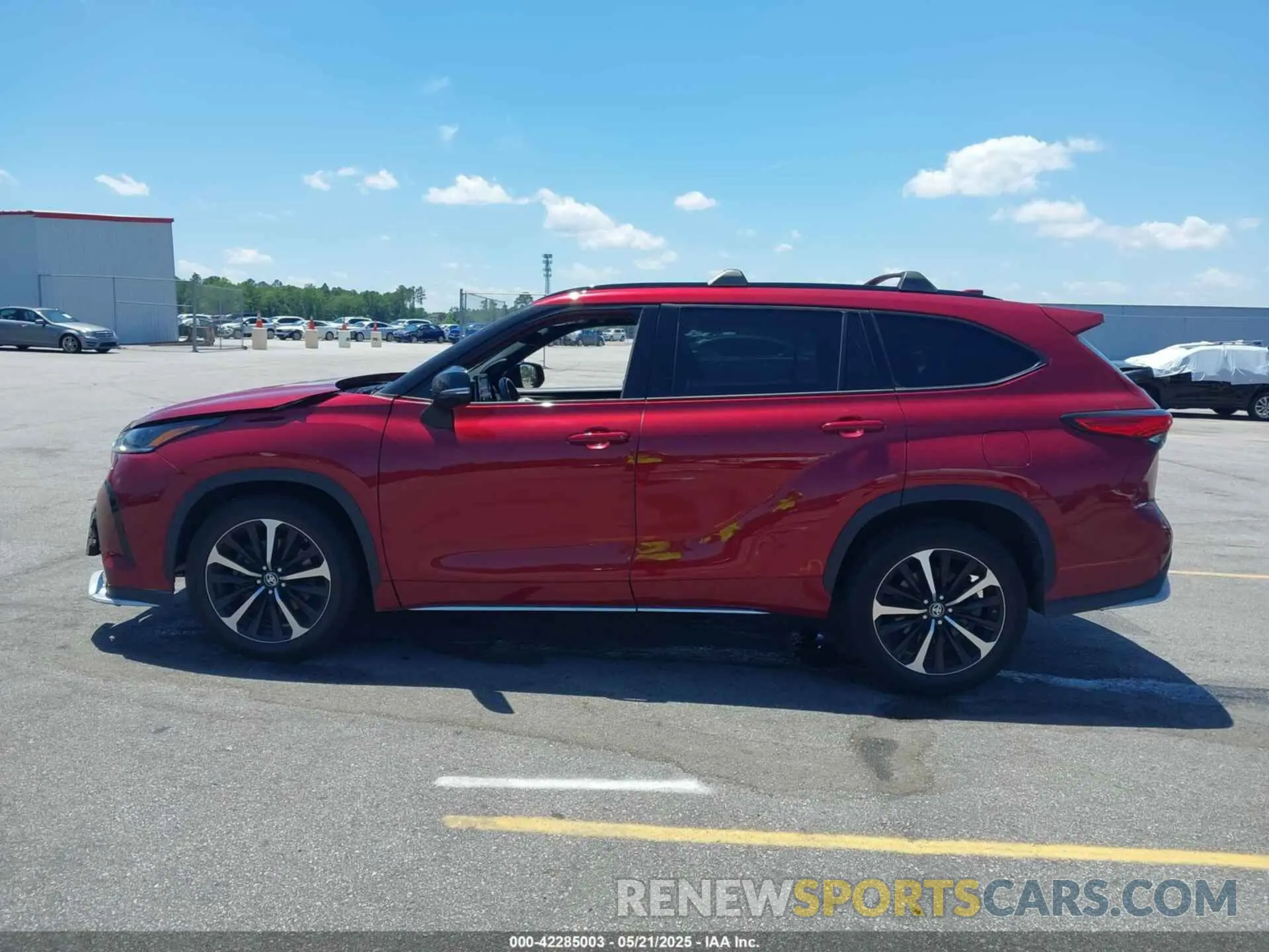 15 Photograph of a damaged car 5TDJZRBH0MS129571 TOYOTA HIGHLANDER 2021