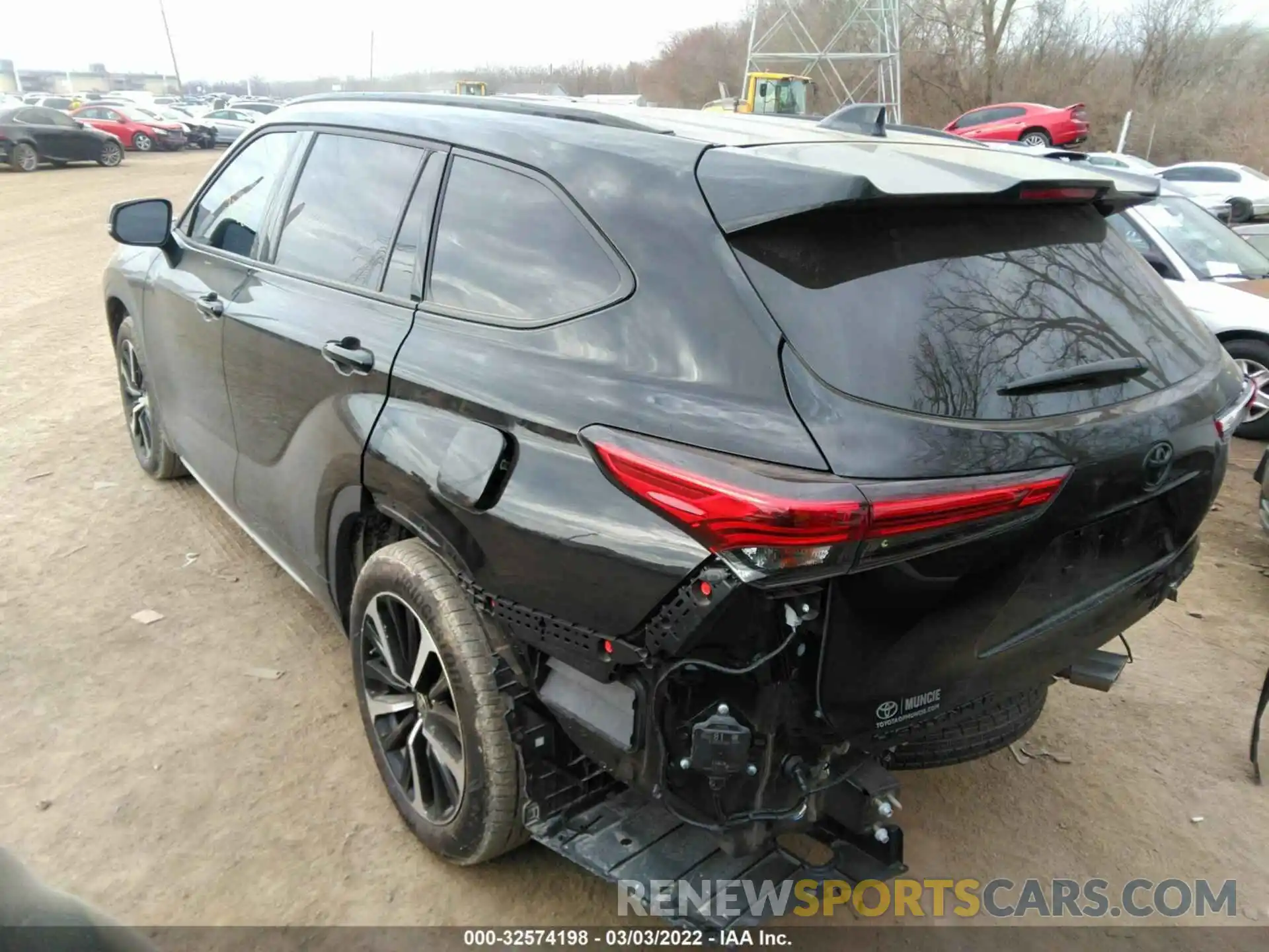 3 Photograph of a damaged car 5TDJZRBH1MS068795 TOYOTA HIGHLANDER 2021