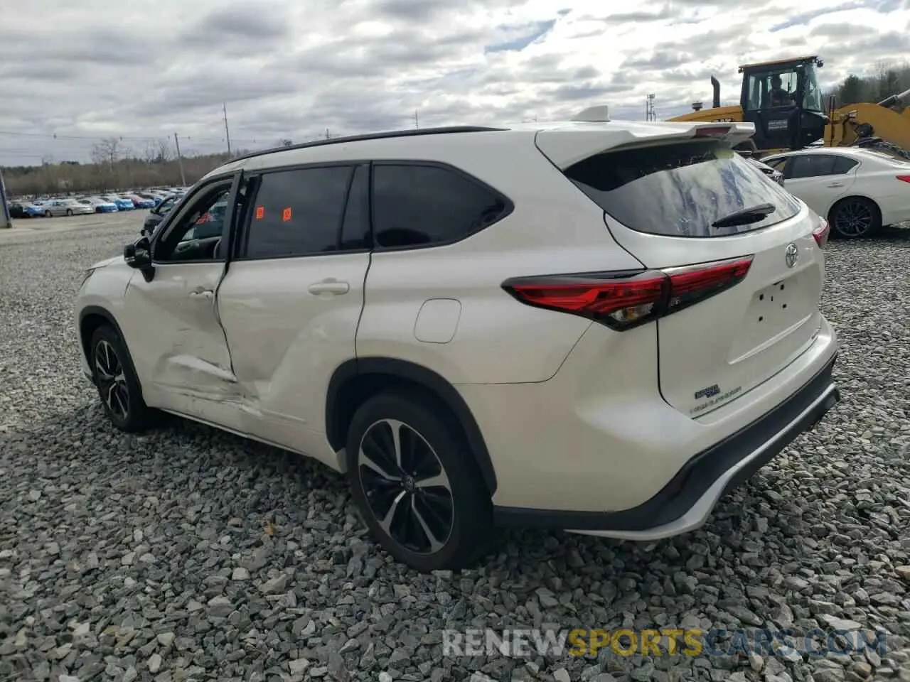 2 Photograph of a damaged car 5TDJZRBH1MS100404 TOYOTA HIGHLANDER 2021