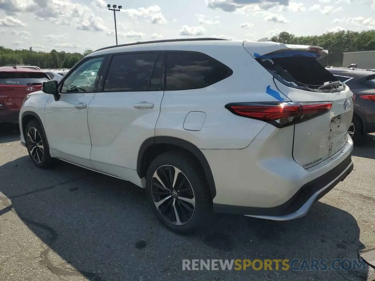 2 Photograph of a damaged car 5TDJZRBH3MS076087 TOYOTA HIGHLANDER 2021