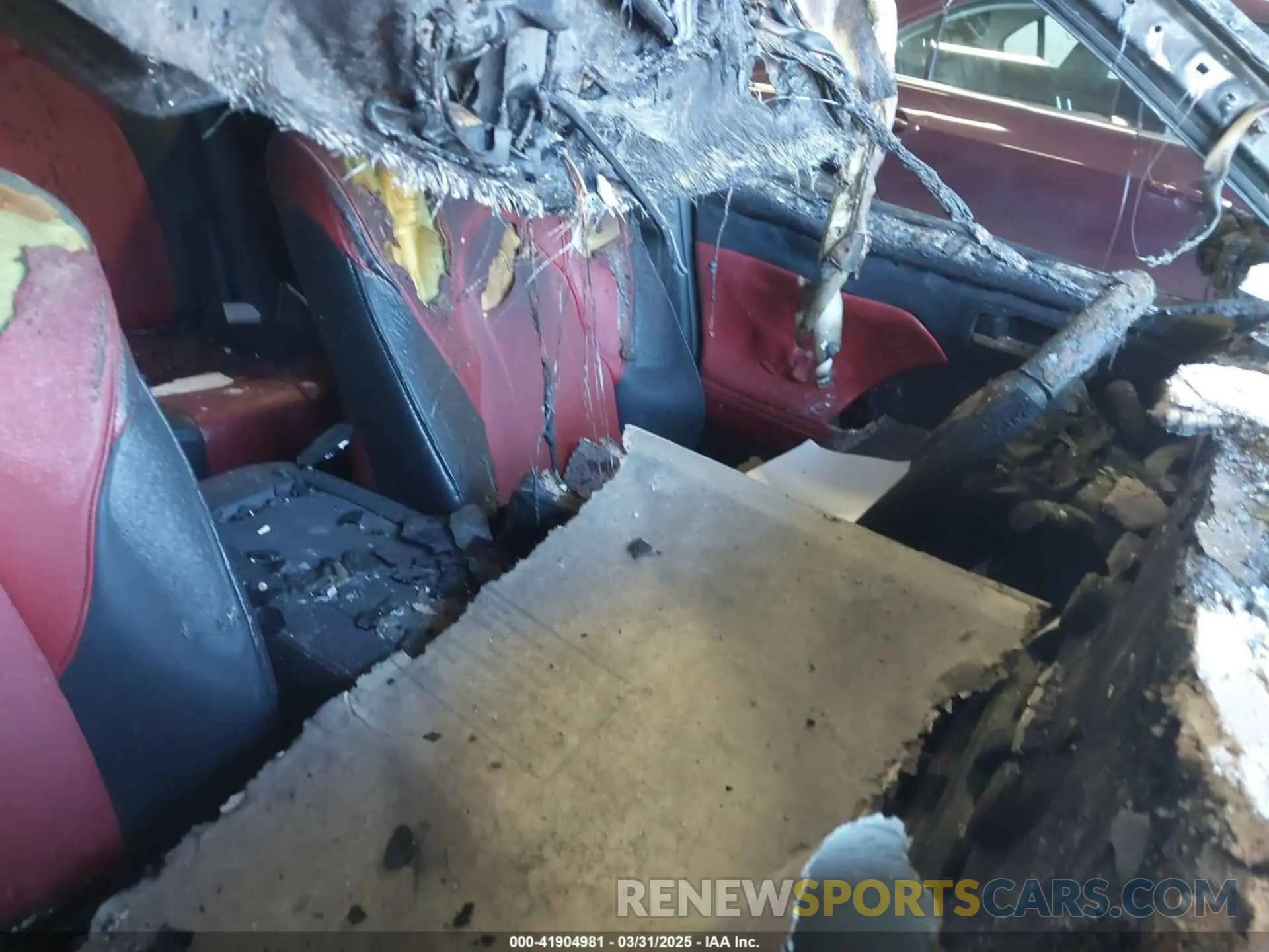 5 Photograph of a damaged car 5TDJZRBH4MS061131 TOYOTA HIGHLANDER 2021