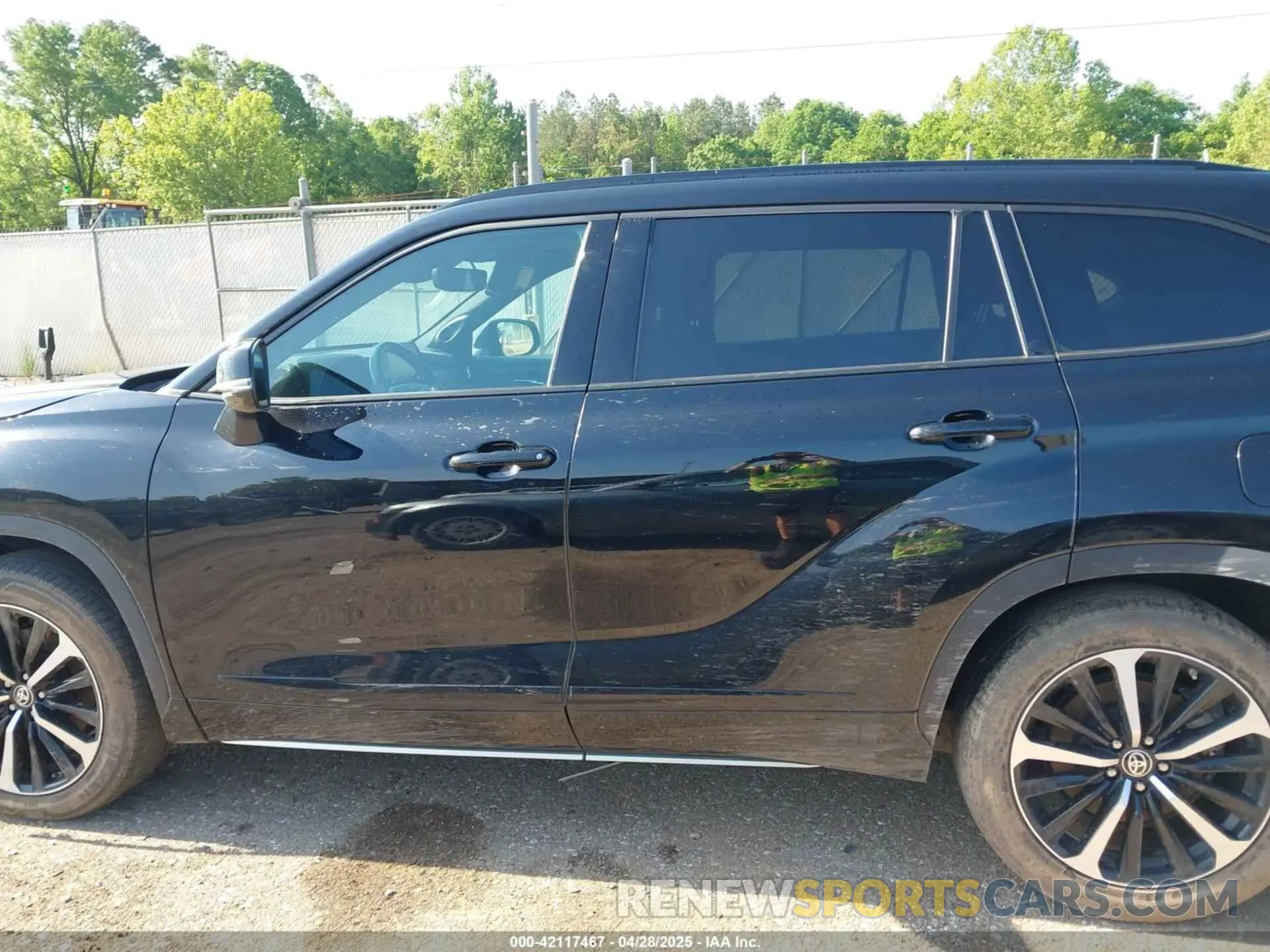 15 Photograph of a damaged car 5TDJZRBH4MS070542 TOYOTA HIGHLANDER 2021