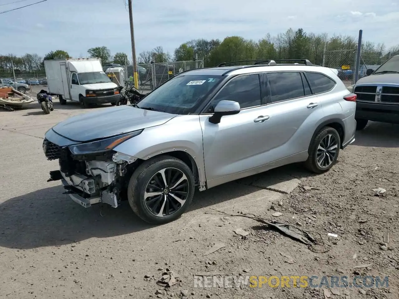 1 Photograph of a damaged car 5TDJZRBH4MS137835 TOYOTA HIGHLANDER 2021