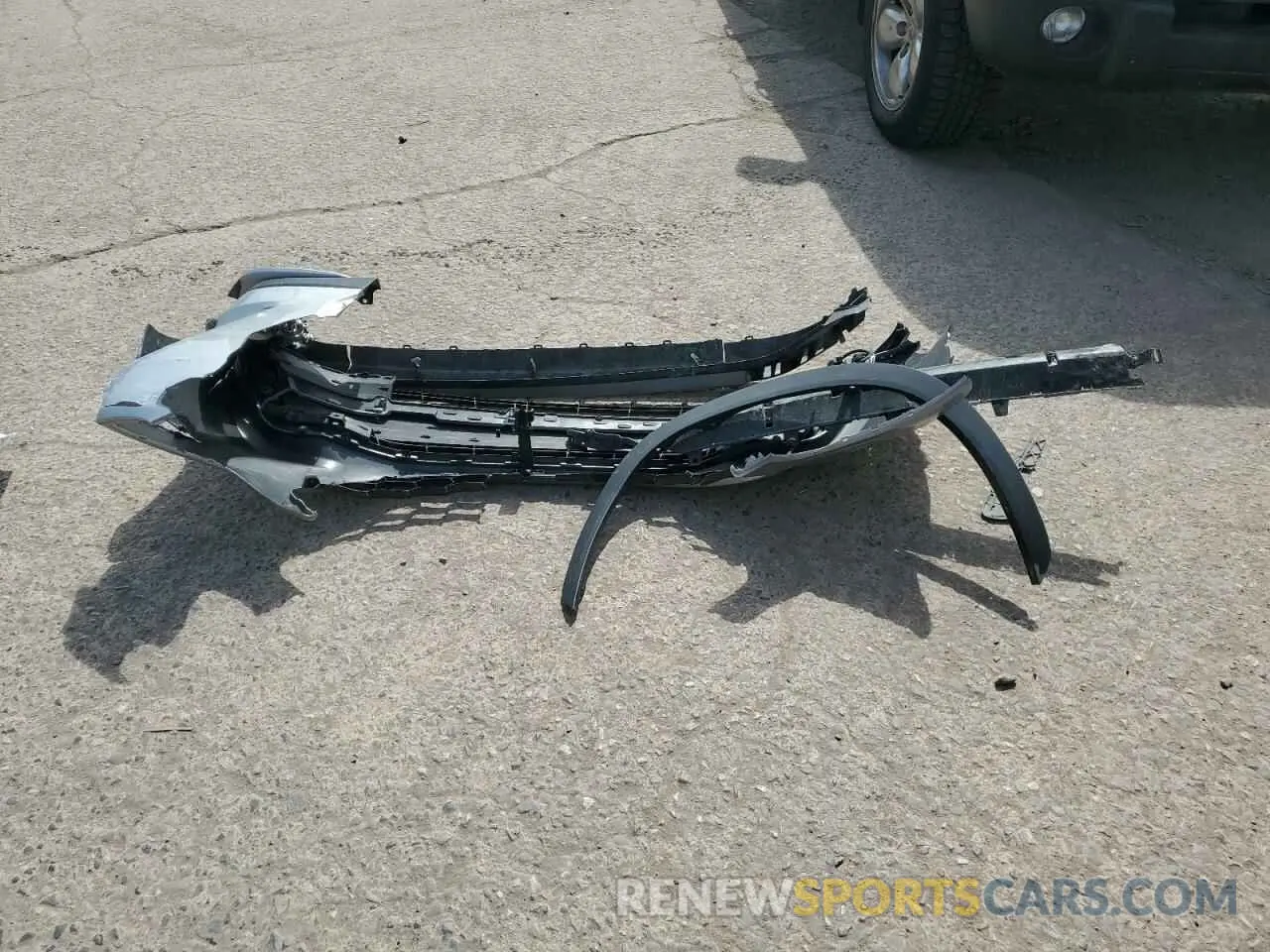 13 Photograph of a damaged car 5TDJZRBH4MS137835 TOYOTA HIGHLANDER 2021