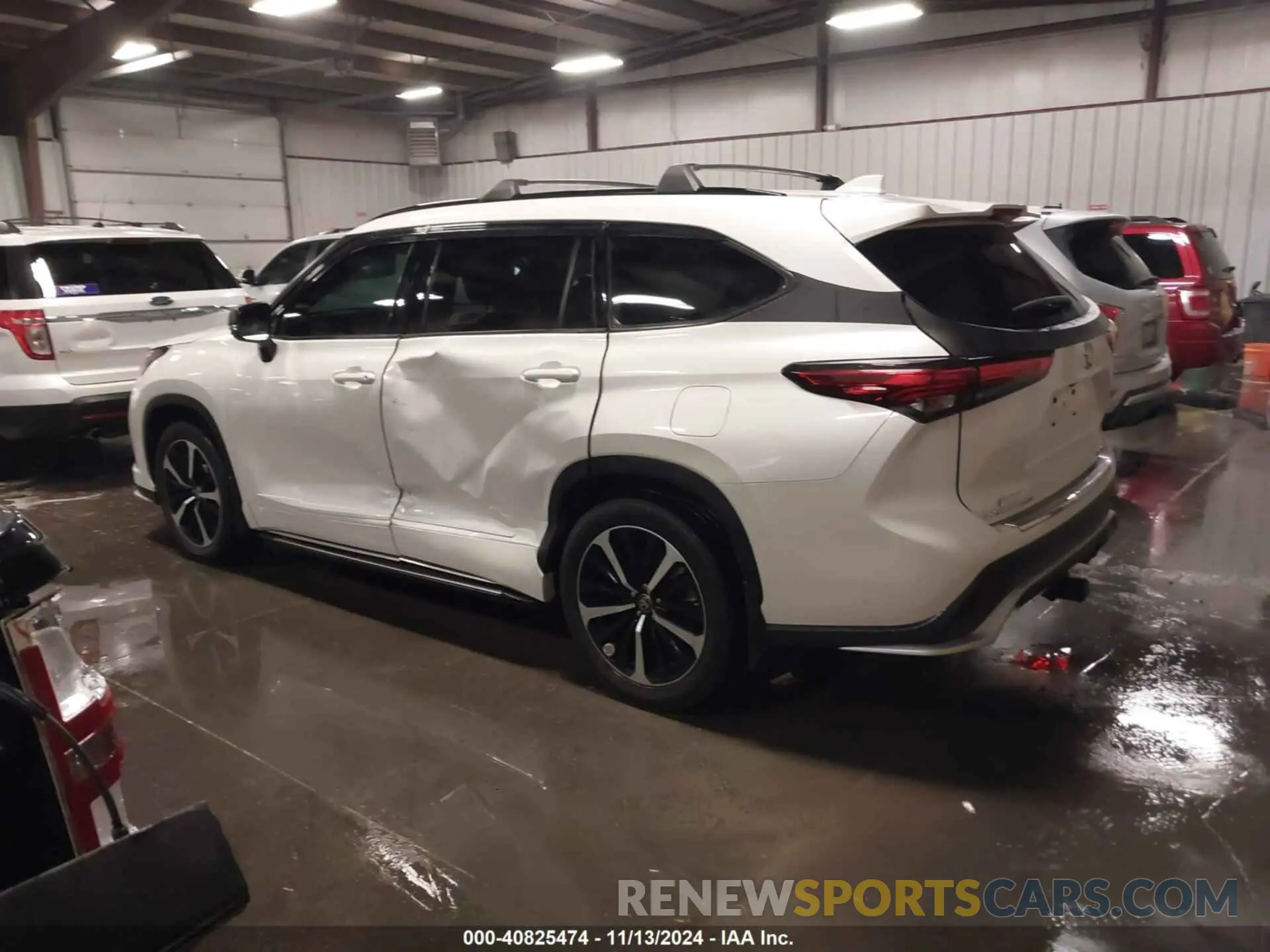 3 Photograph of a damaged car 5TDJZRBH5MS060828 TOYOTA HIGHLANDER 2021
