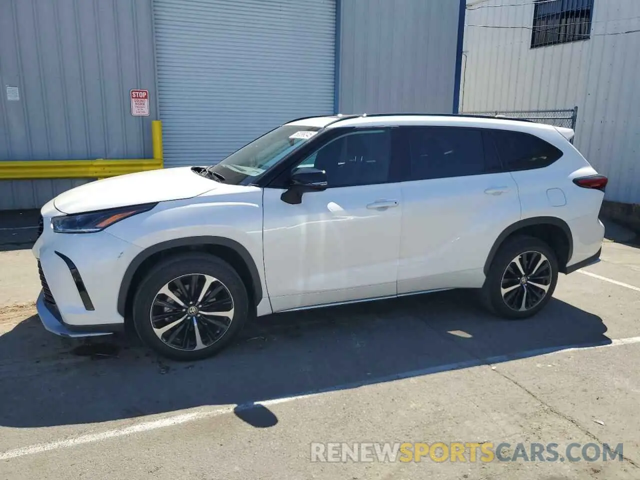 1 Photograph of a damaged car 5TDJZRBH7MS092910 TOYOTA HIGHLANDER 2021