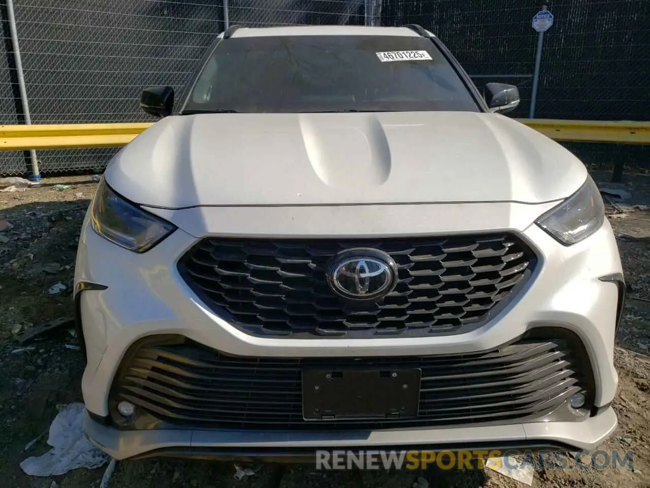 5 Photograph of a damaged car 5TDJZRBH9MS128001 TOYOTA HIGHLANDER 2021