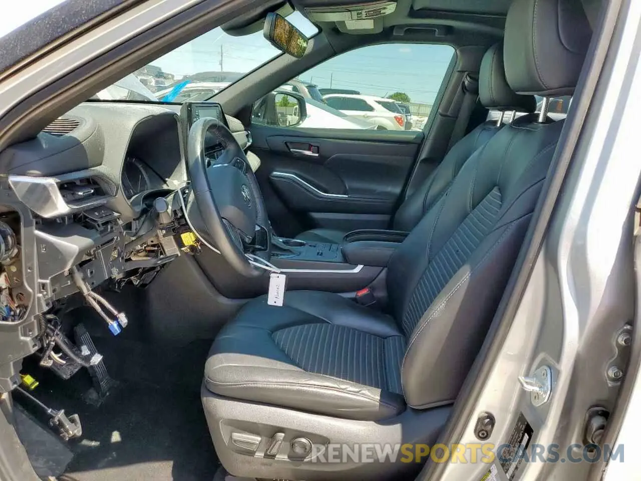 7 Photograph of a damaged car 5TDLZRAH3MS089965 TOYOTA HIGHLANDER 2021