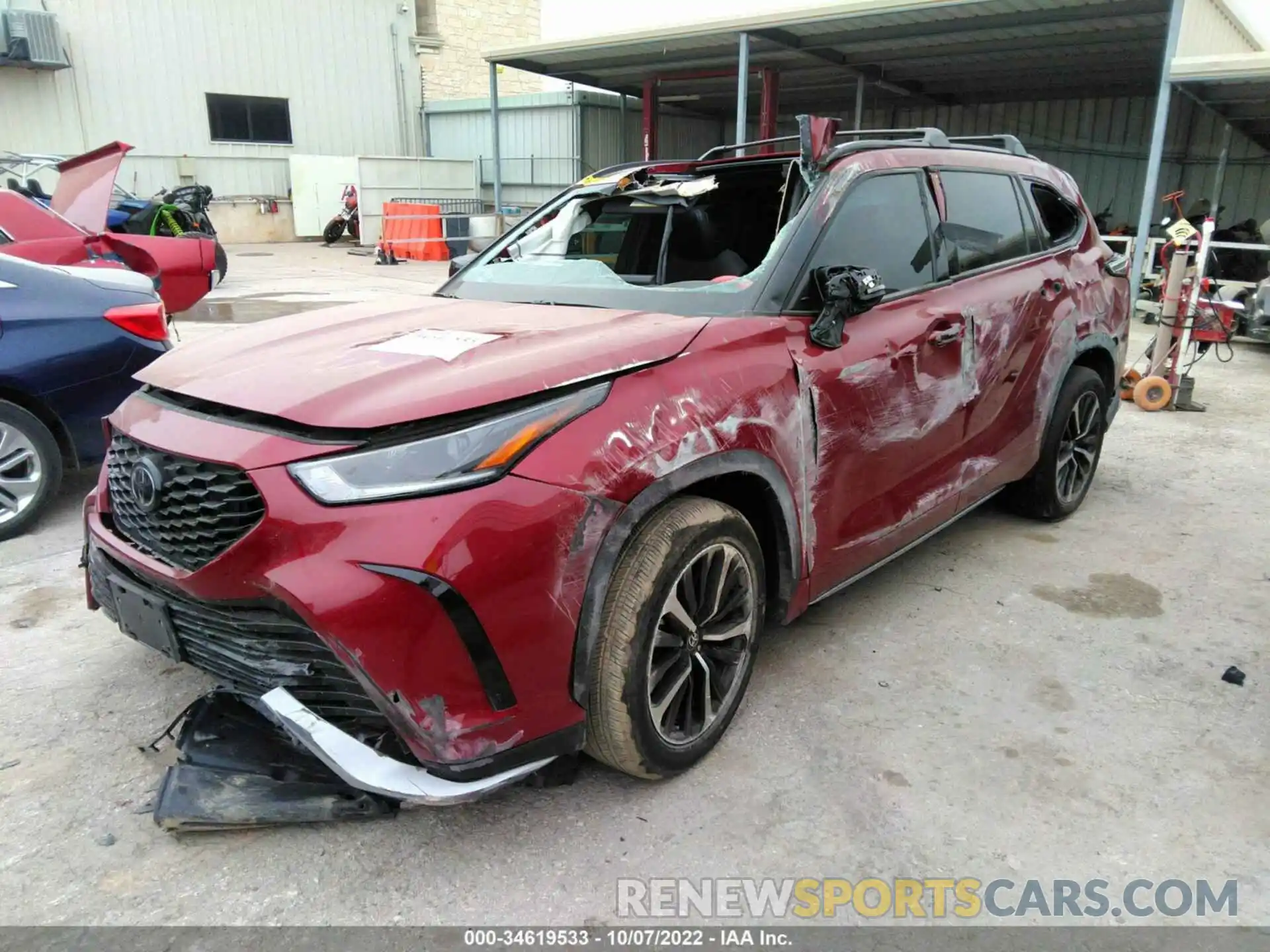 2 Photograph of a damaged car 5TDLZRAH6MS087871 TOYOTA HIGHLANDER 2021