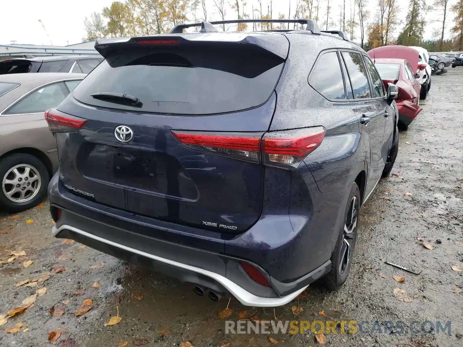 4 Photograph of a damaged car 5TDLZRBH1MS058874 TOYOTA HIGHLANDER 2021