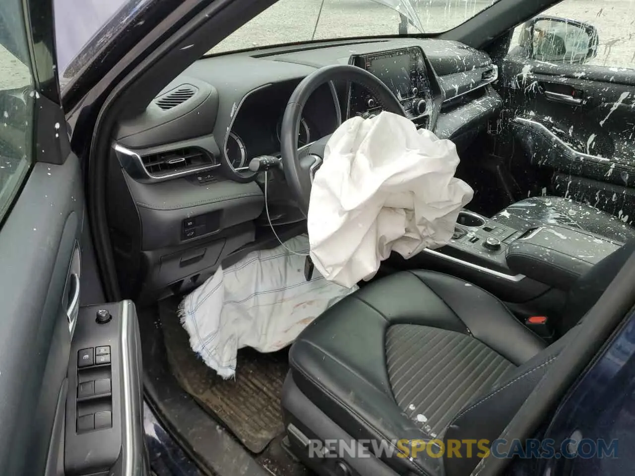 8 Photograph of a damaged car 5TDLZRBH4MS113995 TOYOTA HIGHLANDER 2021