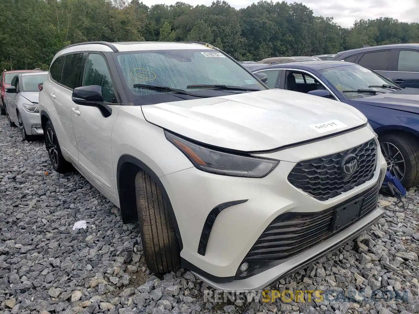 1 Photograph of a damaged car 5TDLZRBH5MS122172 TOYOTA HIGHLANDER 2021