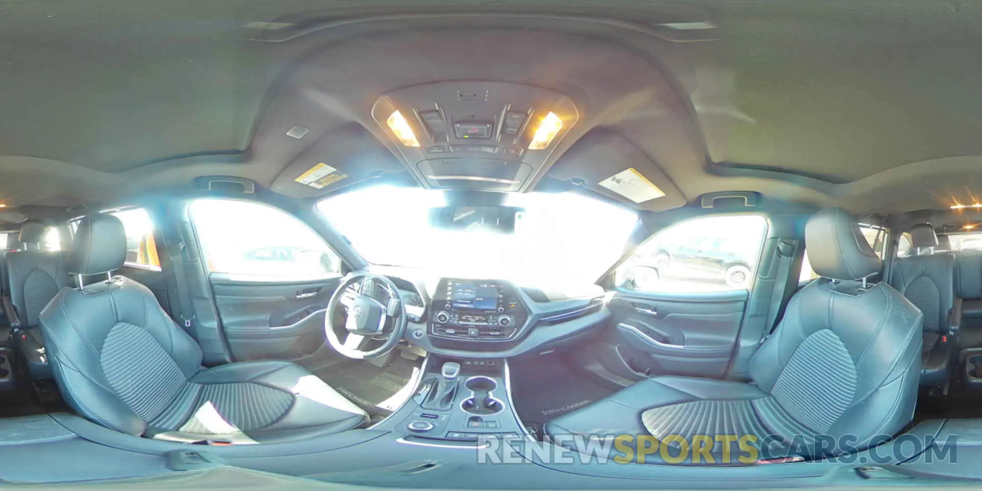 14 Photograph of a damaged car 5TDLZRBH8MS125325 TOYOTA HIGHLANDER 2021