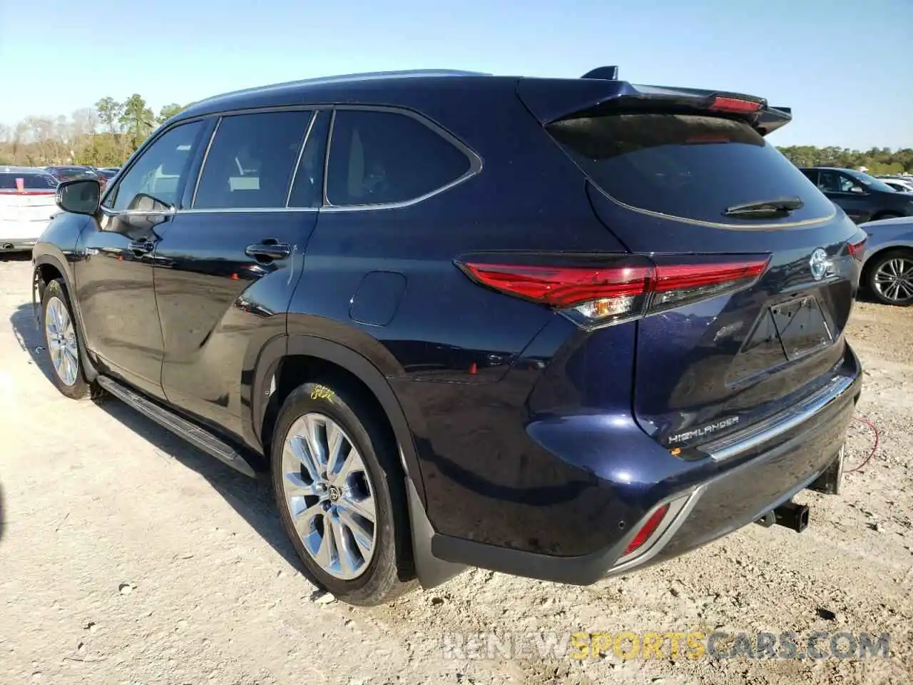 3 Photograph of a damaged car 5TDXBRCH0MS016202 TOYOTA HIGHLANDER 2021