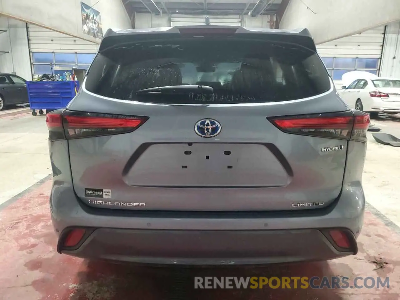6 Photograph of a damaged car 5TDXBRCH2MS029078 TOYOTA HIGHLANDER 2021