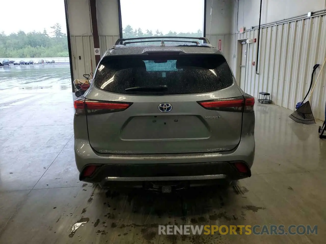 6 Photograph of a damaged car 5TDXBRCH9MS037954 TOYOTA HIGHLANDER 2021