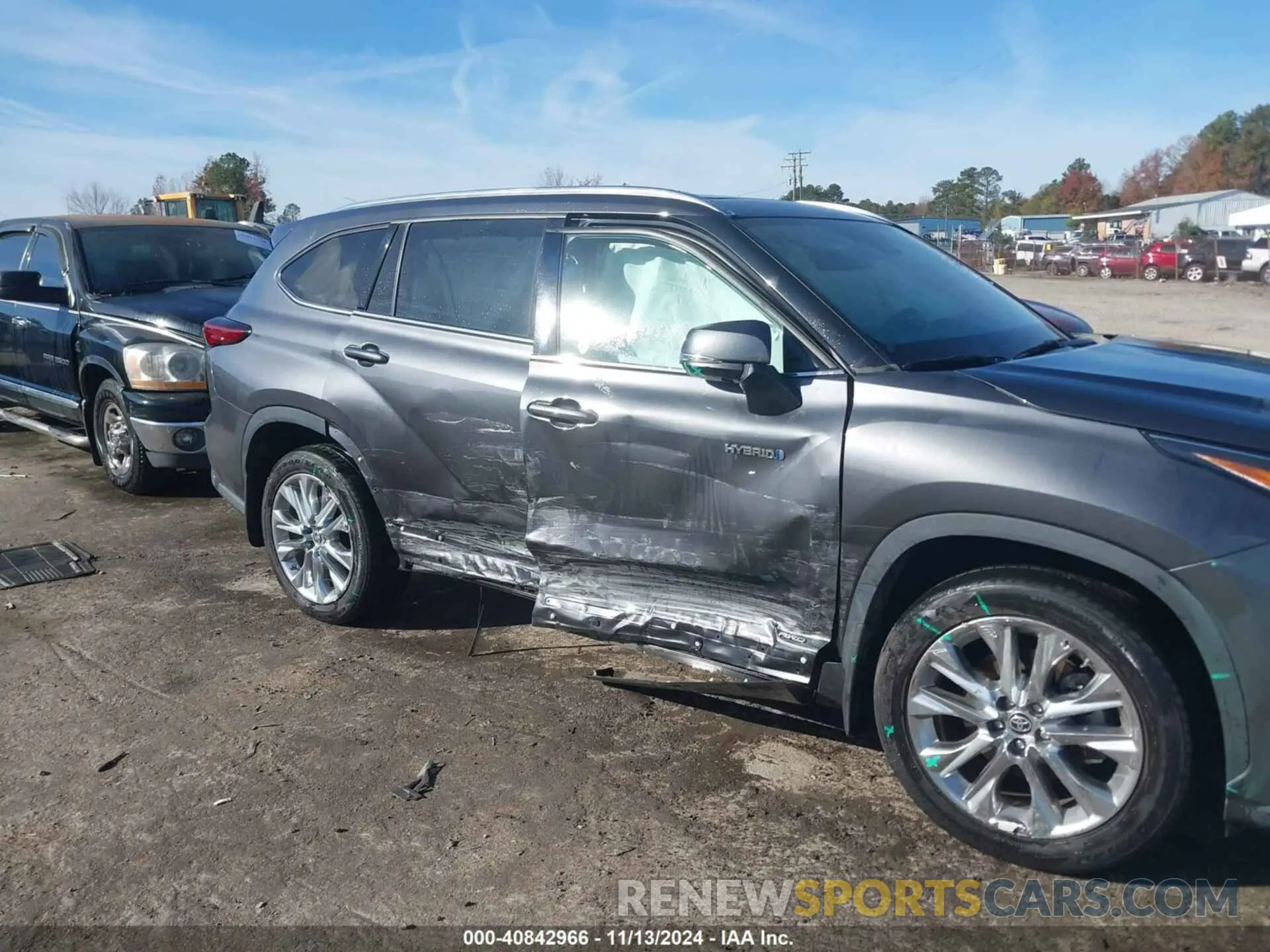 6 Photograph of a damaged car 5TDXBRCHXMS021200 TOYOTA HIGHLANDER 2021