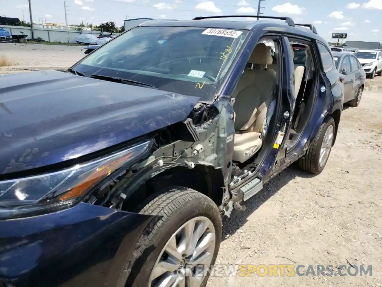 9 Photograph of a damaged car 5TDYARAH0MS008448 TOYOTA HIGHLANDER 2021