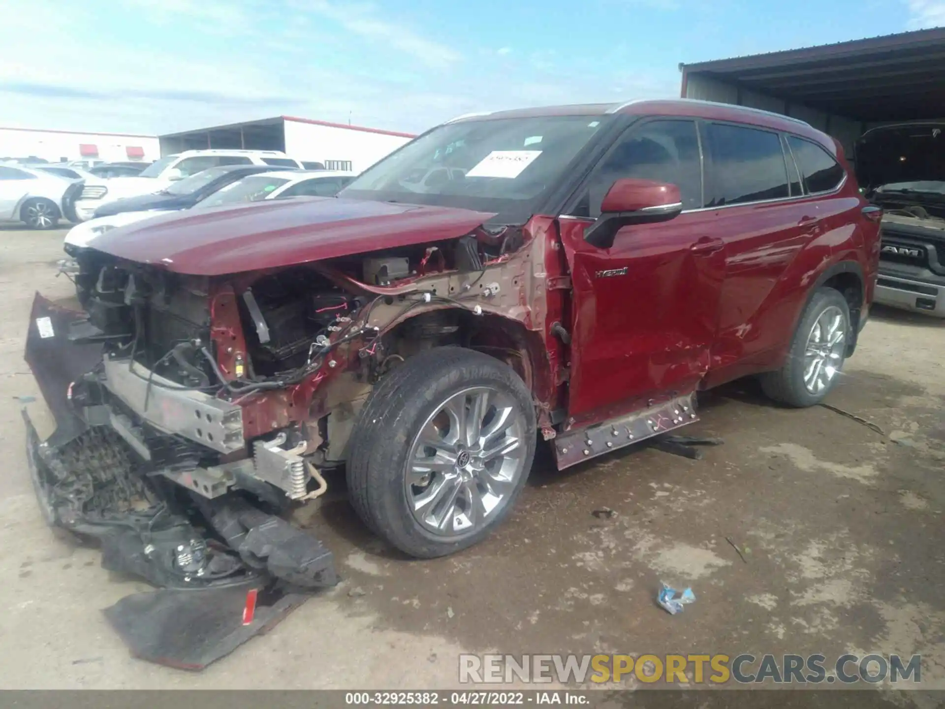 2 Photograph of a damaged car 5TDYARAH4MS005245 TOYOTA HIGHLANDER 2021