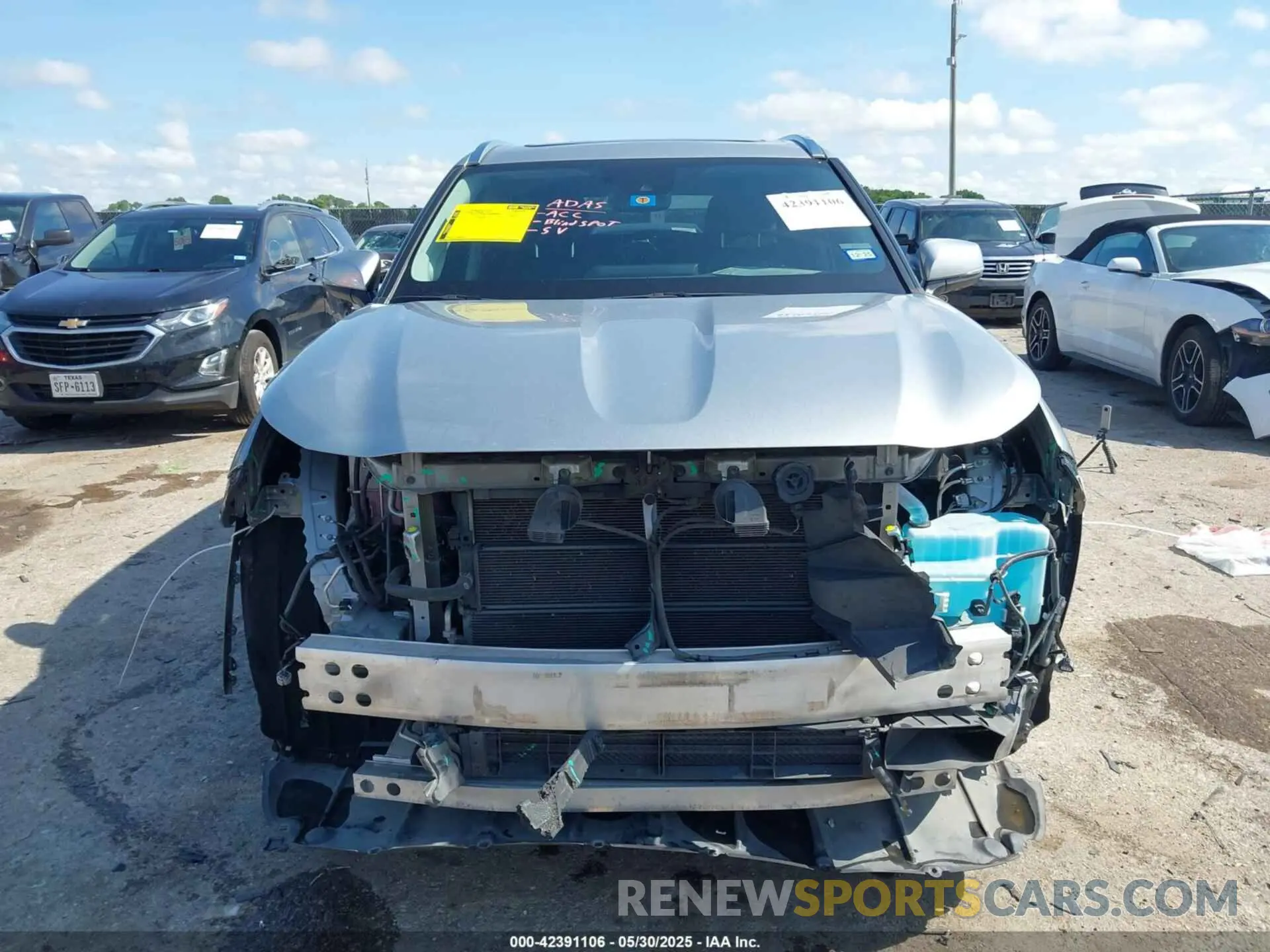 13 Photograph of a damaged car 5TDYARAH6MS006400 TOYOTA HIGHLANDER 2021